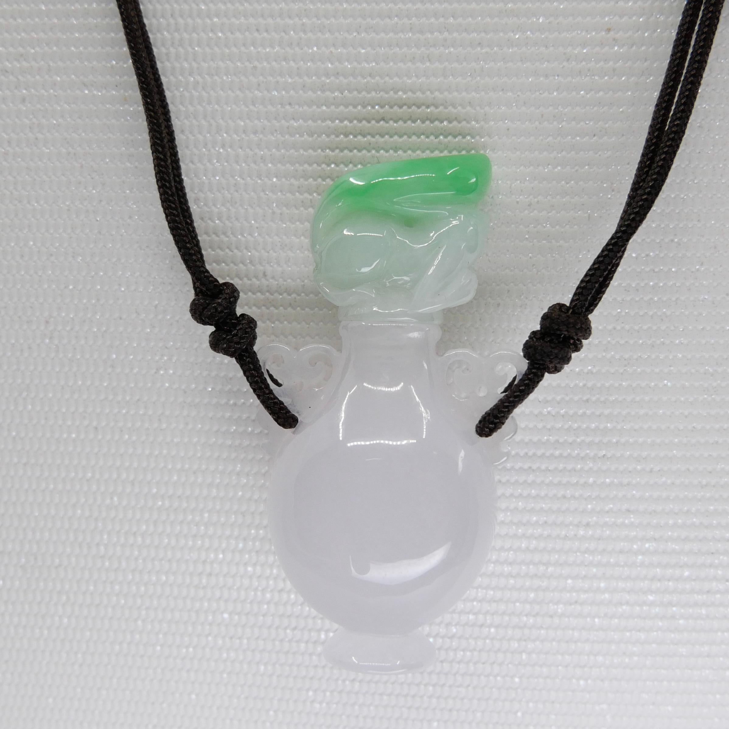 Certified 32 Carat Jade Perfume Bottle Pendant, Snuff Bottle, Functional For Sale 8