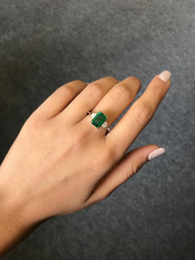 half carat emerald