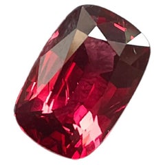 Certified 3.20 Cts vivid red Burmese spinel cutstone natural gem quality spinel