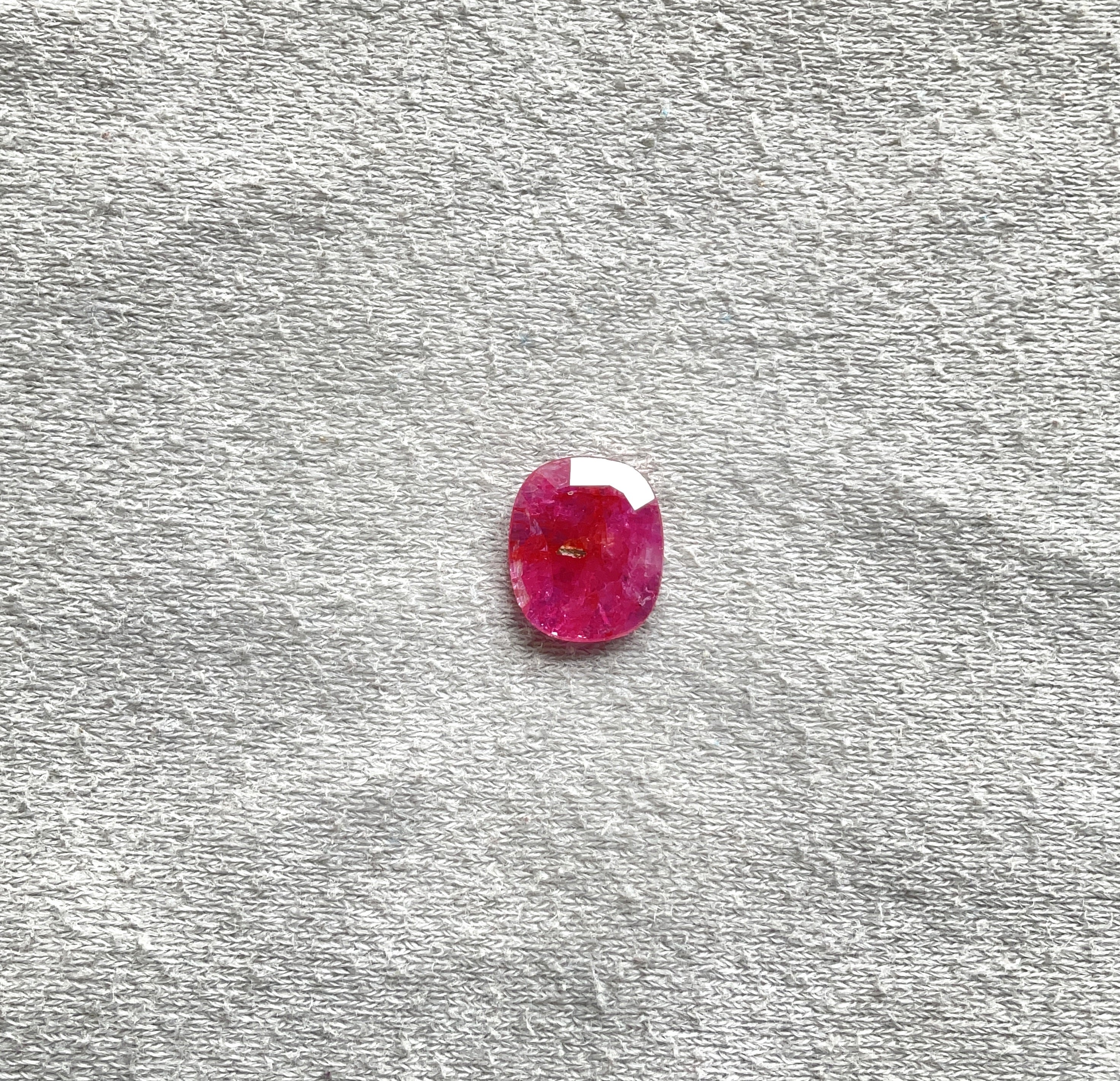 Art Deco Certified 3.26 Carats Mozambique Ruby Cushion Faceted Cut stone No Heat Natural For Sale