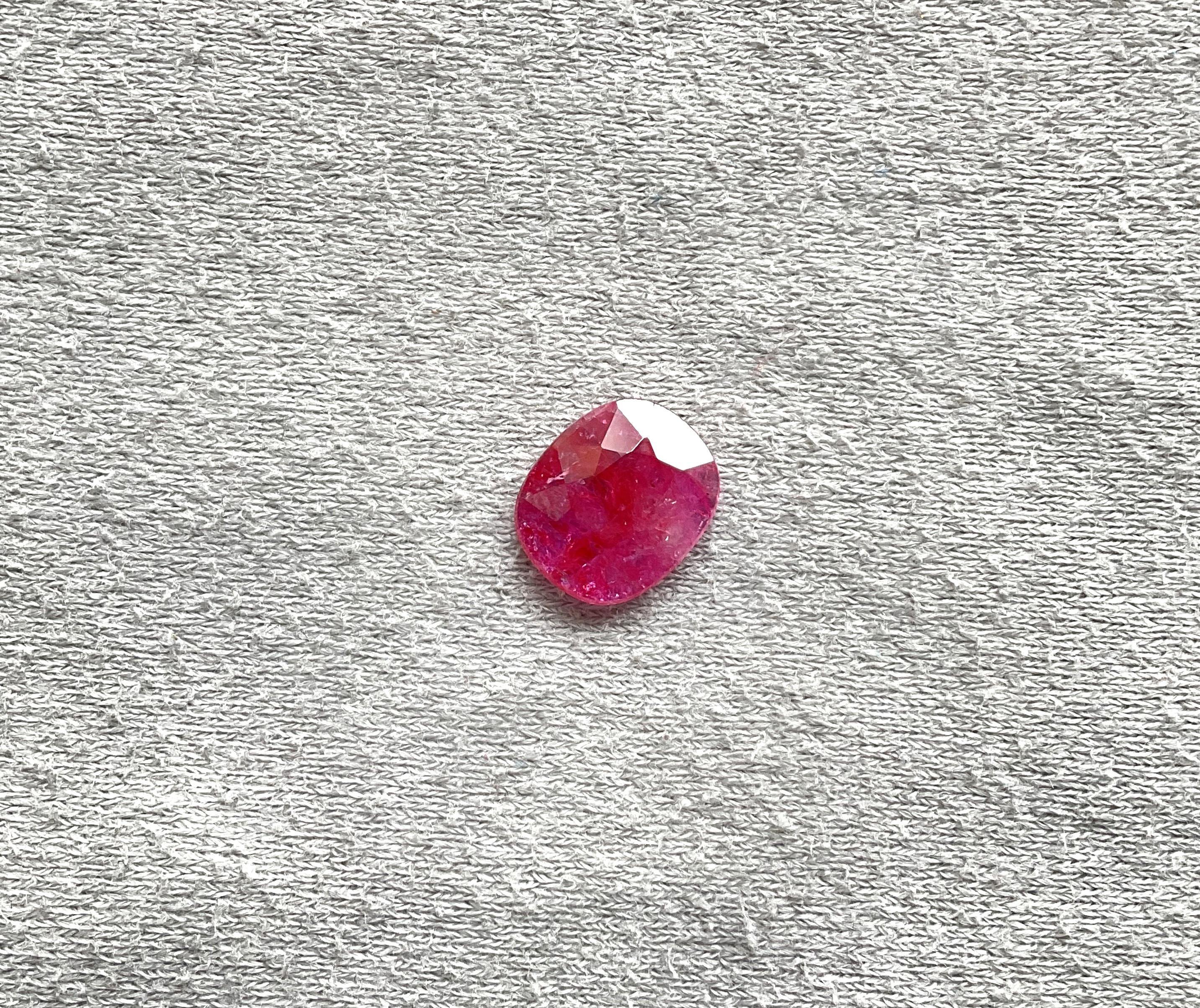 Certified 3.26 Carats Mozambique Ruby Cushion Faceted Cut stone No Heat Natural For Sale 1