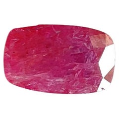 Pierre de rubis du Mozambique certifiée 3.27 carats, taille coussin facettée, non chauffée, naturelle