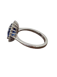 Certified 3.27 Ct Ceylon Sapphire Engagement Ring 18K Gold with Diamond Halo
