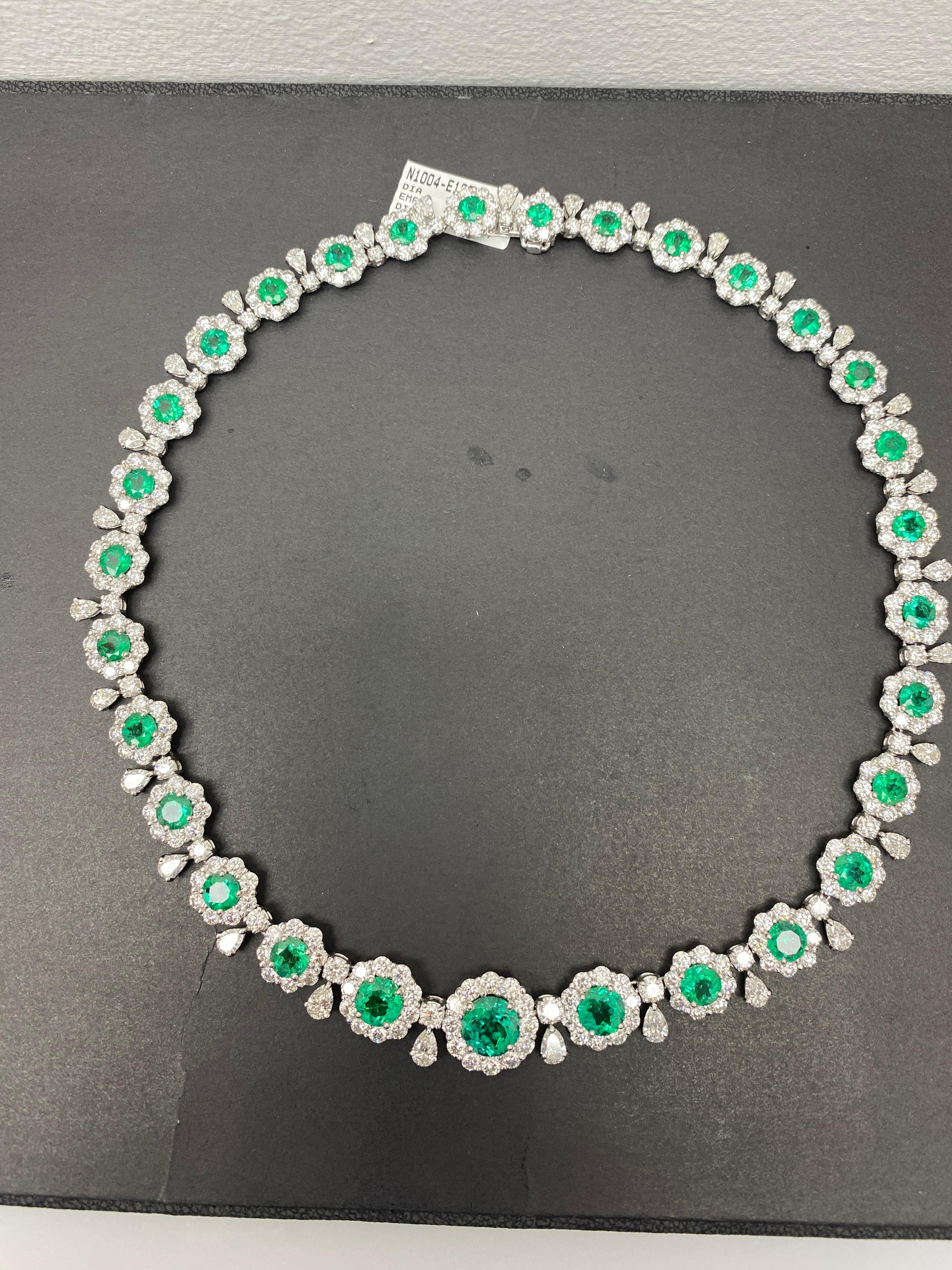 20.92 Carat Round shape Emeralds and Diamond Necklace in Platinum For Sale 12