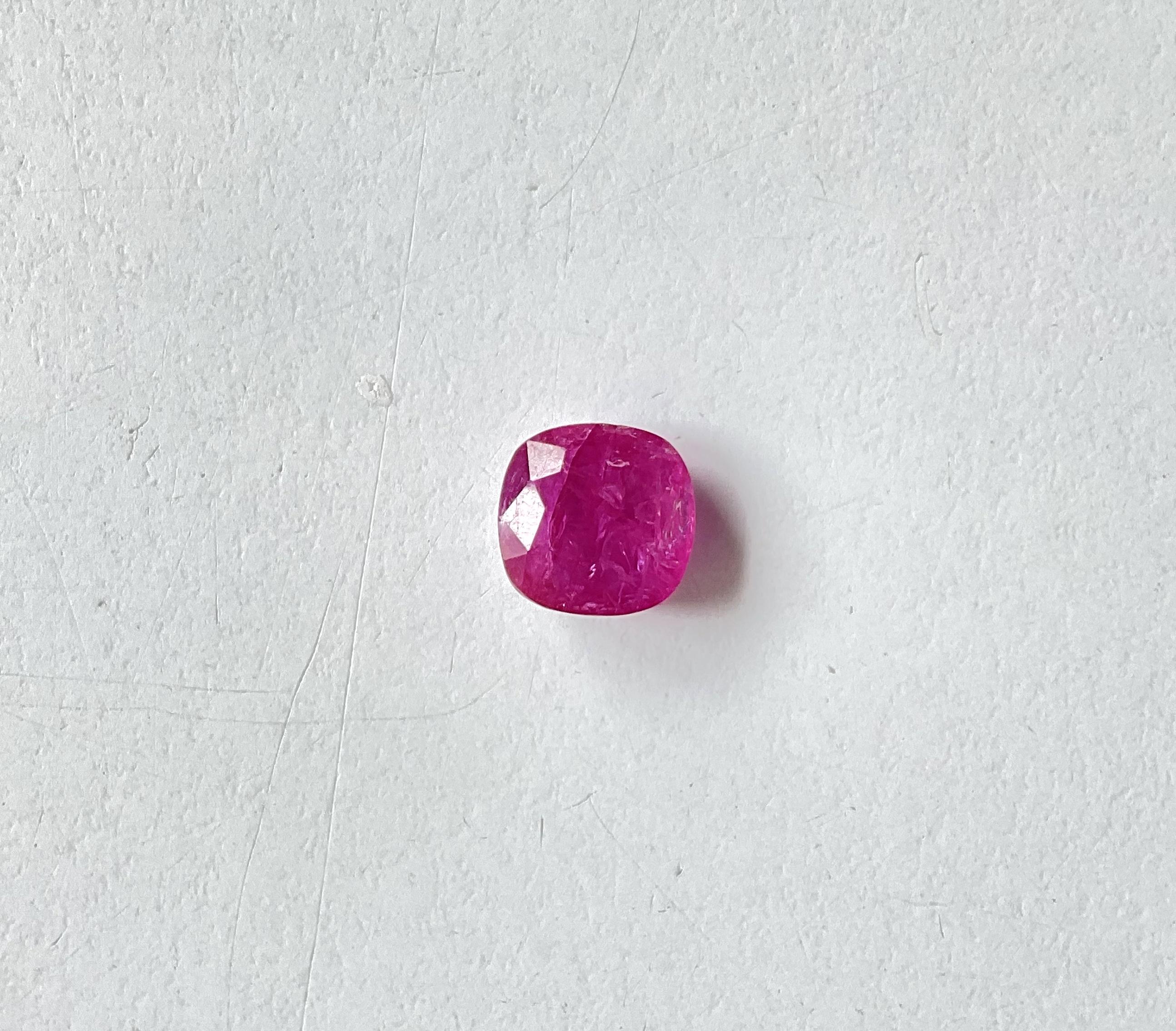 Certified 3.40 Carats Mozambique Ruby Cushion Faceted Cut stone No Heat Natural For Sale 1