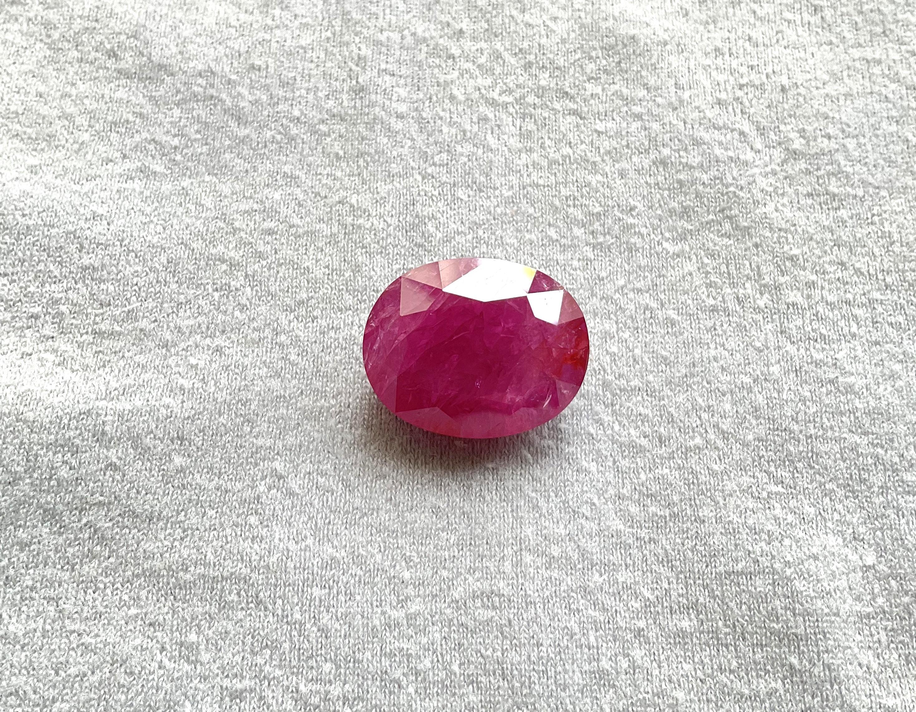 Zertifiziert 34.29 Karat Mosambik Rubin Oval Facettenschliff Stein keine Hitze natürlichen Edelstein

Gewicht: 34,29 Karat
Größe:  21x17x10 MM
Stücke: 1
Form: Facettierter Stein im Ovalschliff