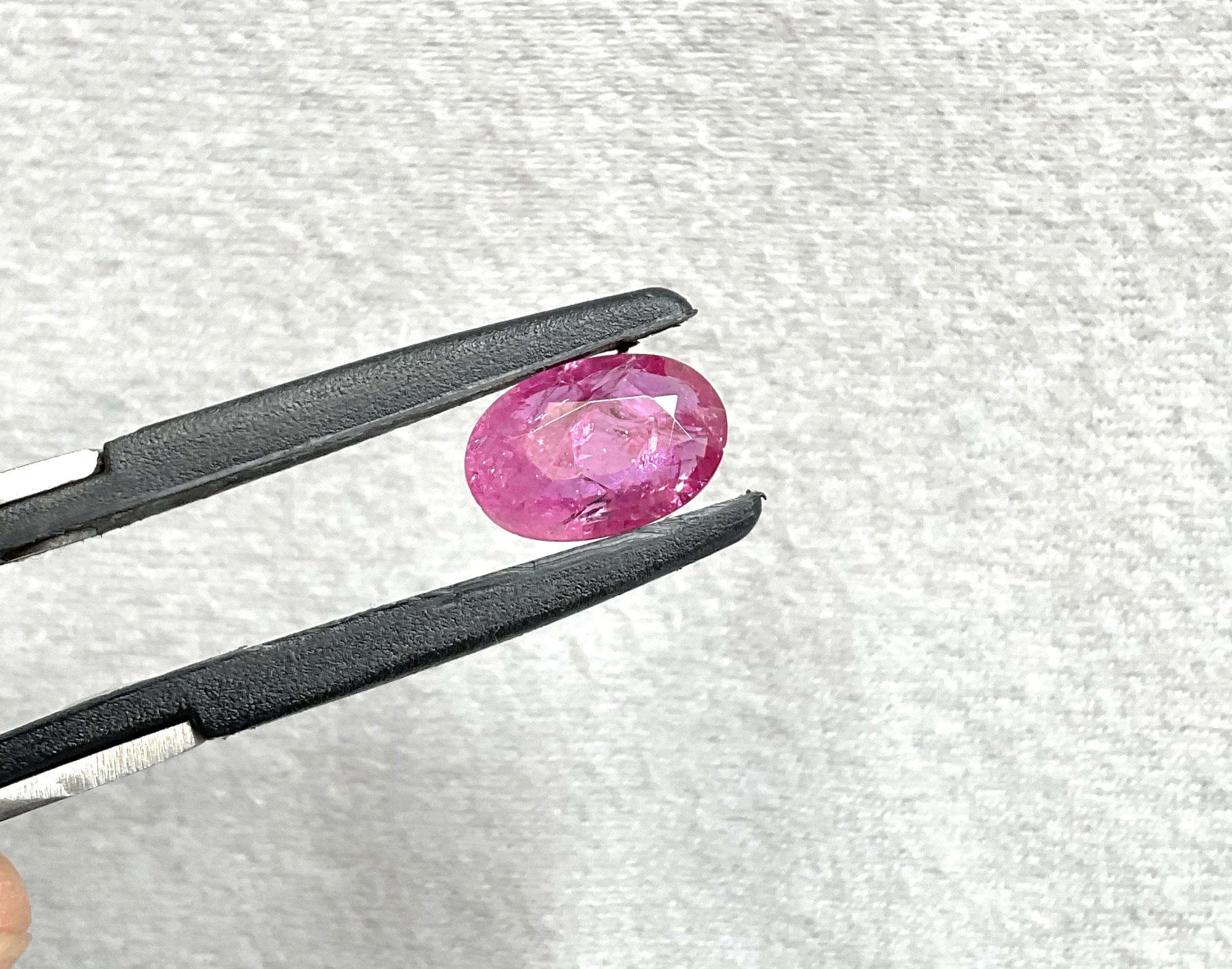 Zertifiziert 3.43 Karat Mosambik Rubin Oval Facettenschliff Stein keine Hitze natürlichen Edelstein (Ovalschliff) im Angebot