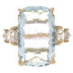 Certified 3.44 carats Aquamarine Cocktail Ring - 14kt yellow Gold Handcrafted
