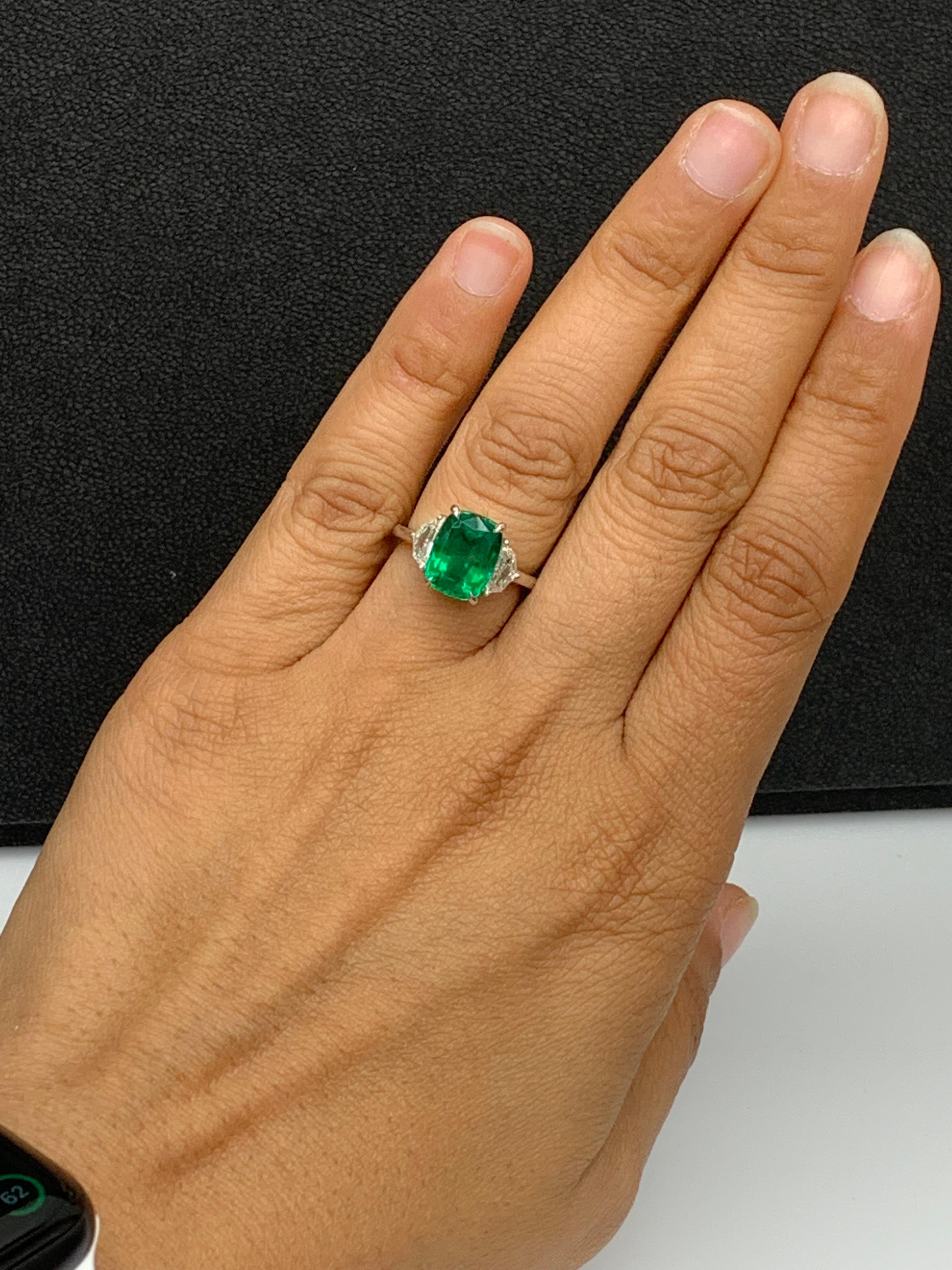 Certified 3.49 Carat Cushion Cut Emerald & Diamond Engagement Ring in Platinum For Sale 7
