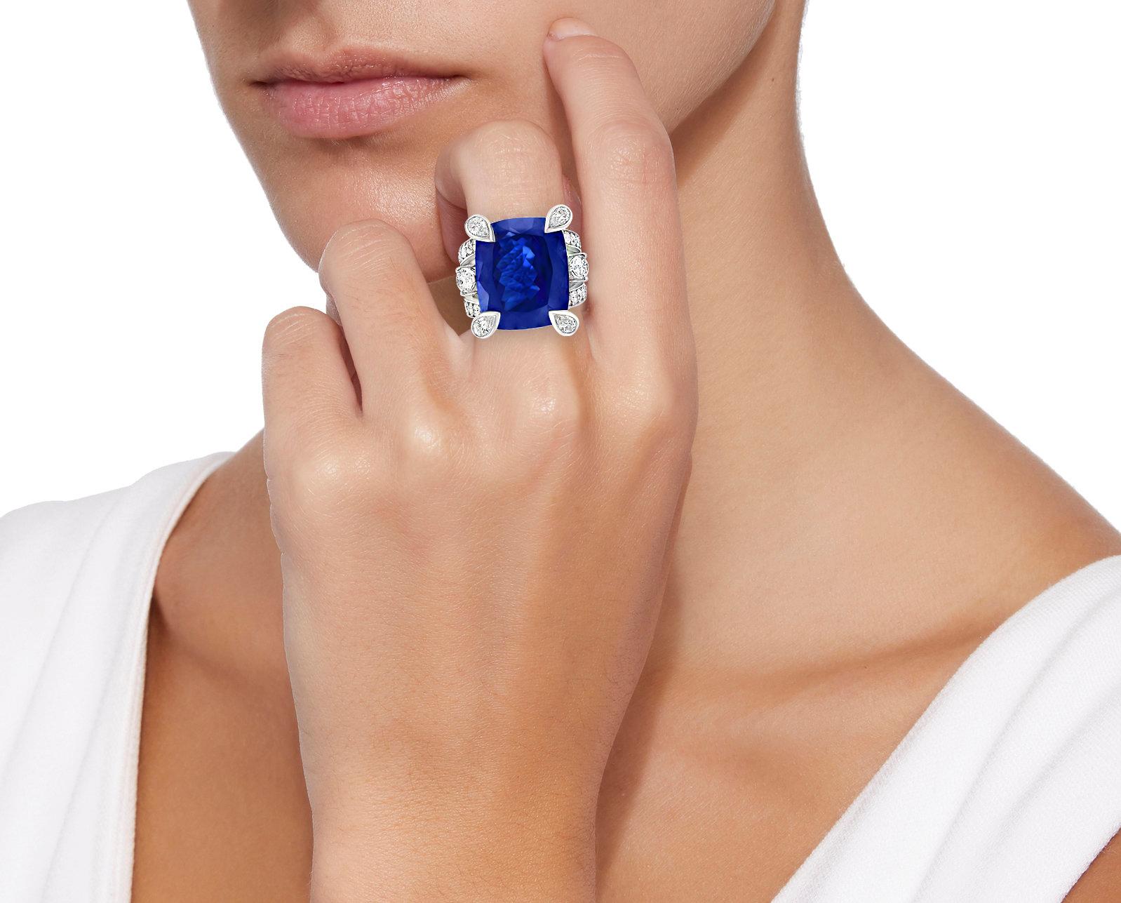Anillo de tanzanita natural de 35,12 quilates en corte cojín certificado por AGL  Diamantes de 4,5 quilates en venta 3