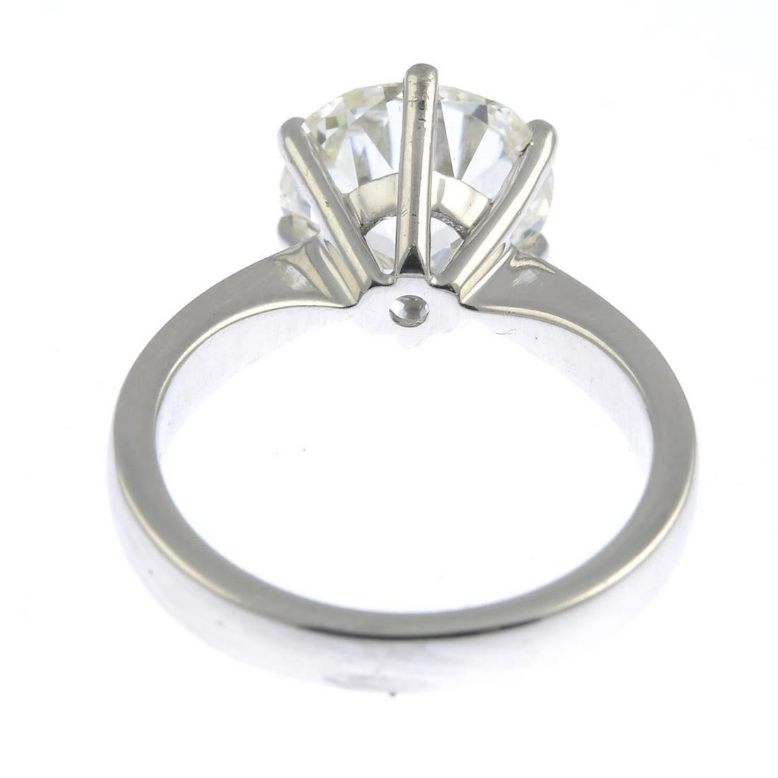 Erstaunliche 4,12 Karat alte europäische Schliff zertifiziert Diamant hat schöne weiße Farbe, ein sauberes Aussehen, und blendend hell funkelnden! Vor einem ganzen Leben von Hand geschliffen, ist dieser beträchtliche Vintage-Diamant absolut