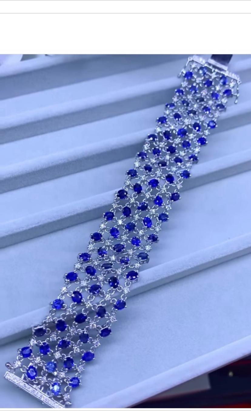 Women's Certified 35.65 Carats Ceylon Sapphires  Diamonds 18K Gold Bracelet/Choker For Sale