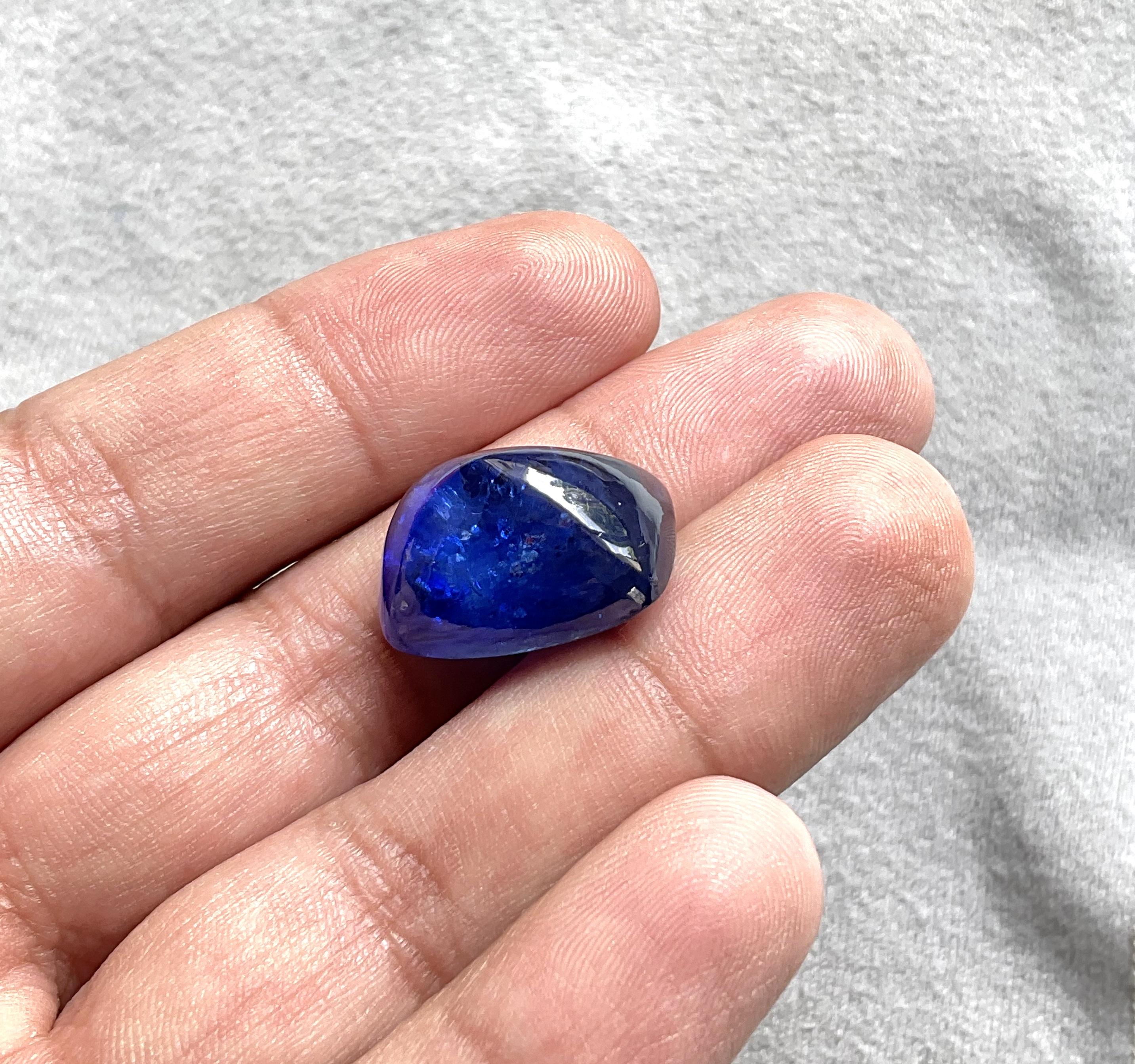Zertifizierte 35,84 Karat Madagaskar Blue Sapphire No-Heat Sugarloaf Natural Gem 1