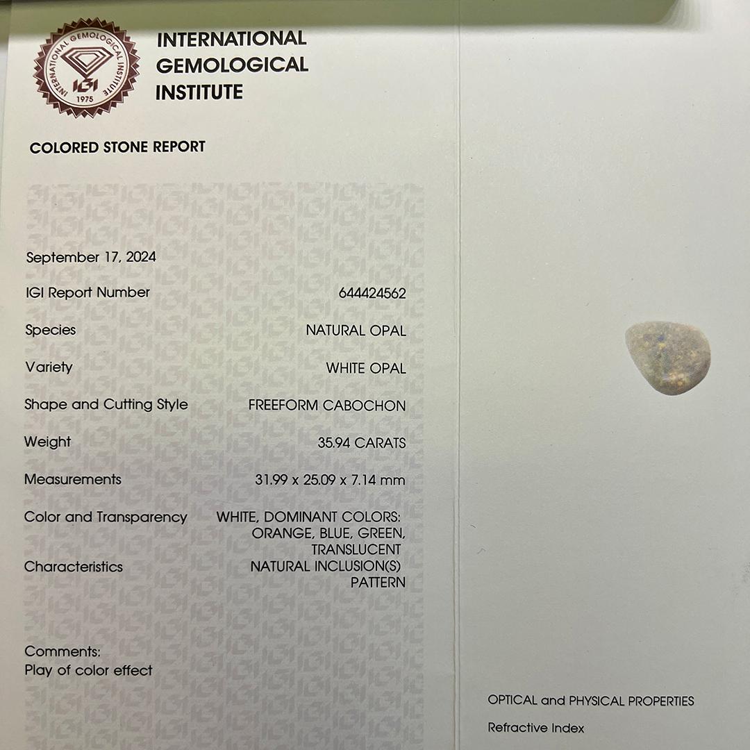 Ópalo australiano blanco certificado de 35,94 quilates en venta 10