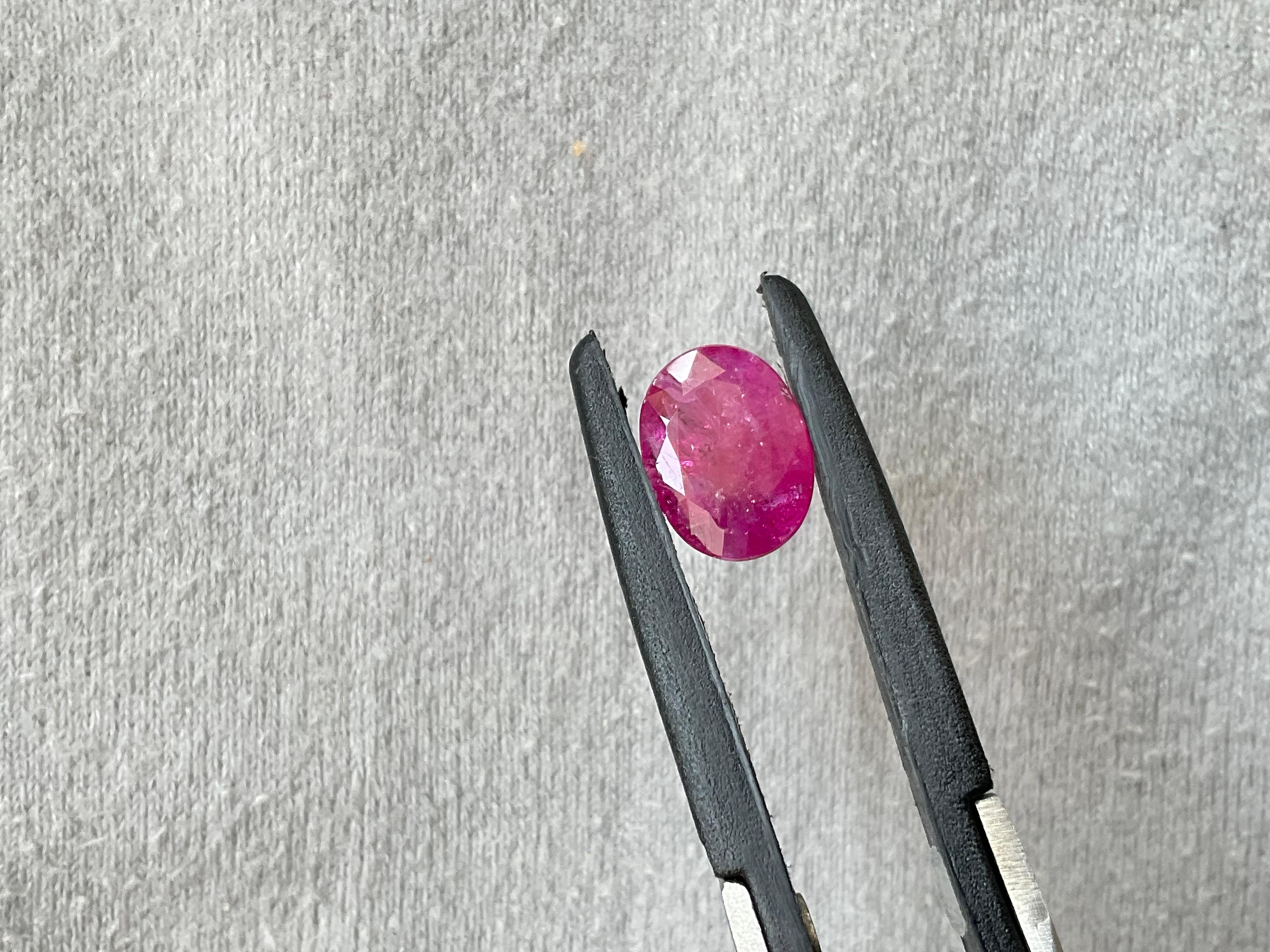 Zertifiziert 3.60 Karat Mosambik Rubin Oval Facettenschliff Stein keine Hitze natürlichen Edelstein für Damen oder Herren im Angebot