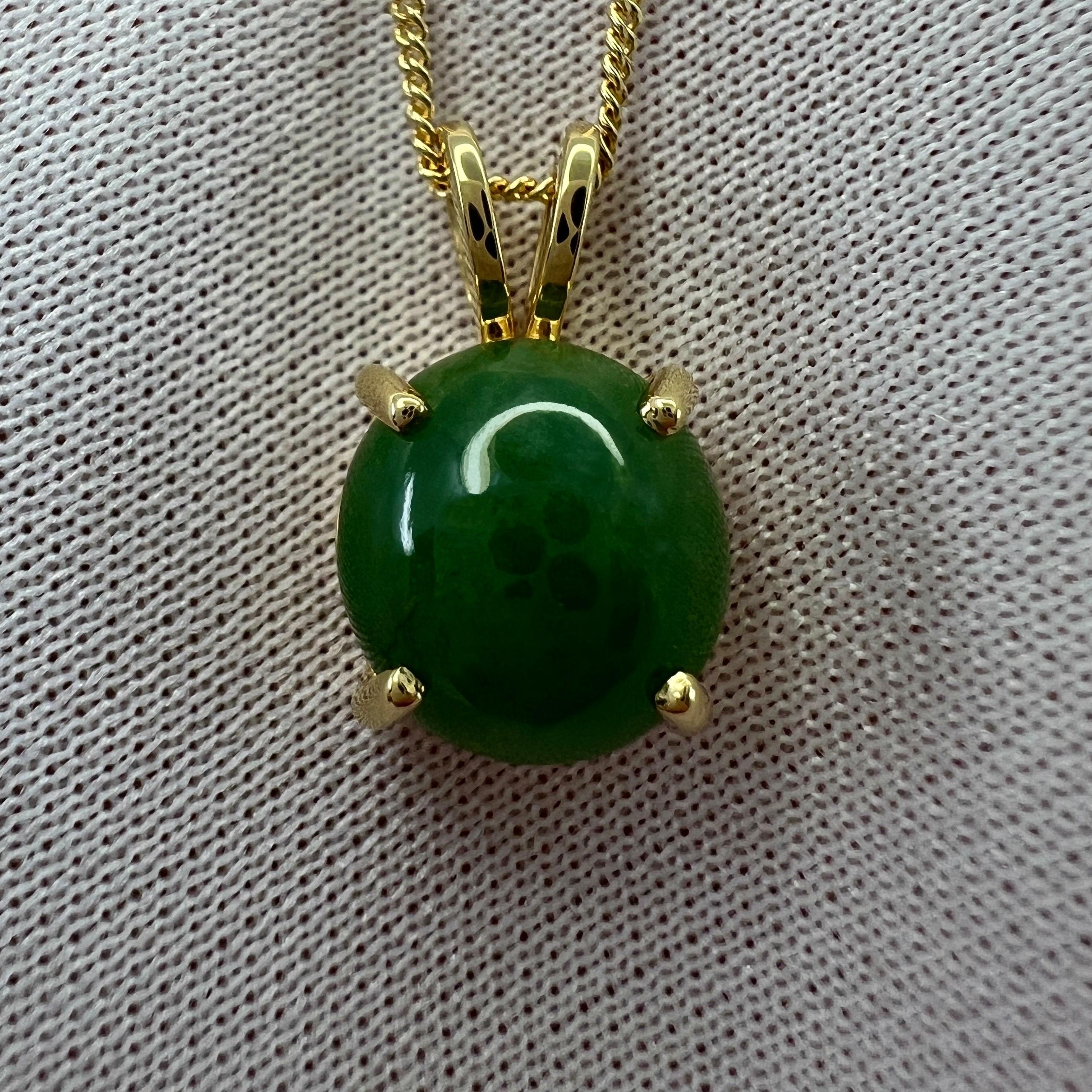 Pendentif en or 18 carats, jadéite certifiée de 3,70 carats, jade de couleur A, vert fin et non traité Neuf - En vente à Birmingham, GB