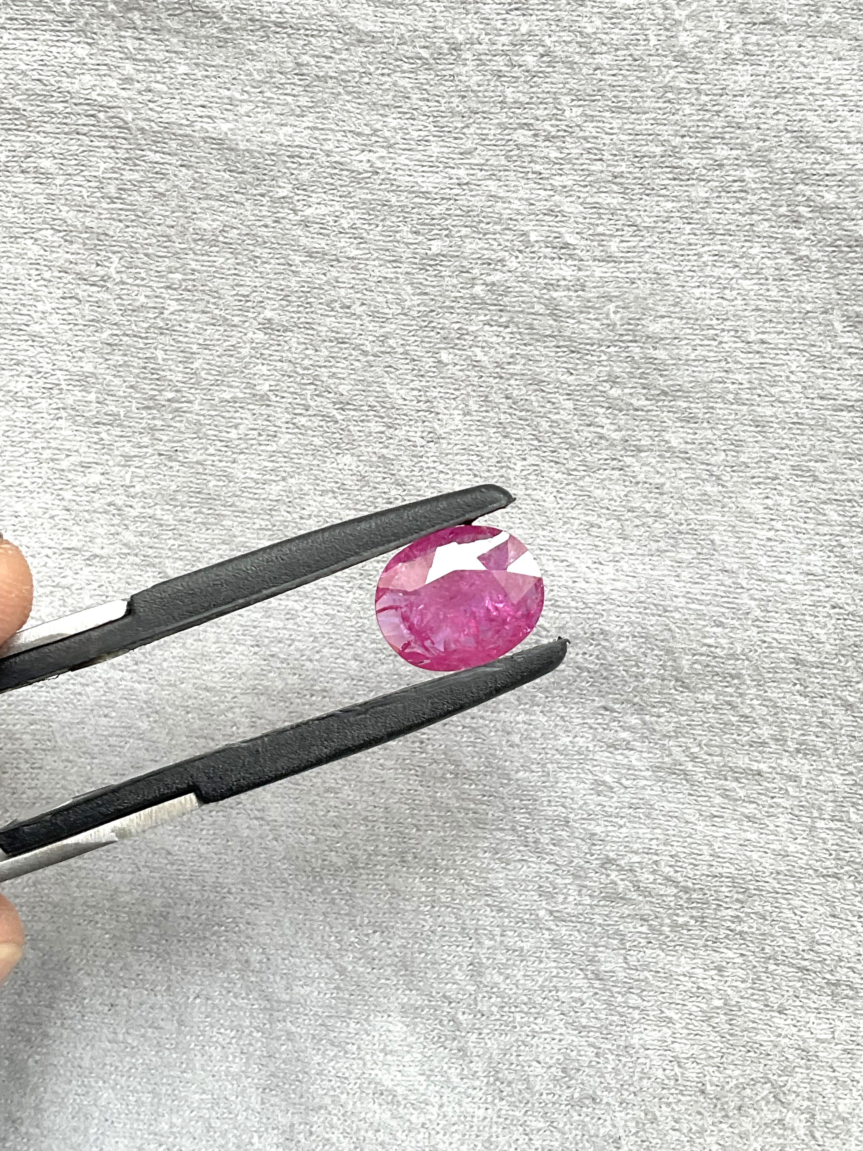 Women's or Men's Certified 3.89 Carats Mozambique Ruby Oval Faceted Cut stone No Heat Natural Gem For Sale