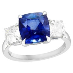 Bague de fiançailles en platine avec saphir coussin certifié de 3,91 carats