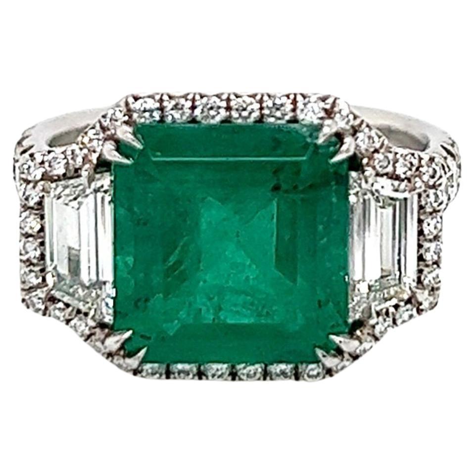 Certified 3.91 Carat Natural Emerald Diamond Cocktail Ring Unique Diamond Ring For Sale