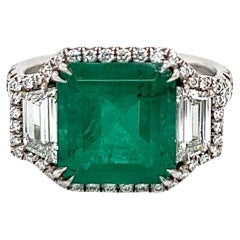 Certified 3.91 Carat Natural Emerald Diamond Cocktail Ring Unique Diamond Ring