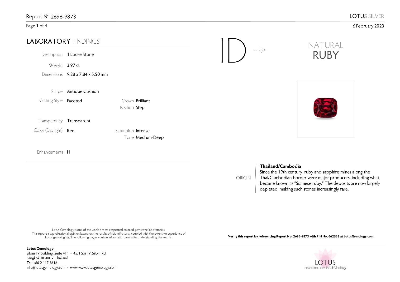 Anello a tre pietre con rubino e diamante da 3,97 carati certificati In condizioni Nuovo in vendita a Bangkok, Bangkok