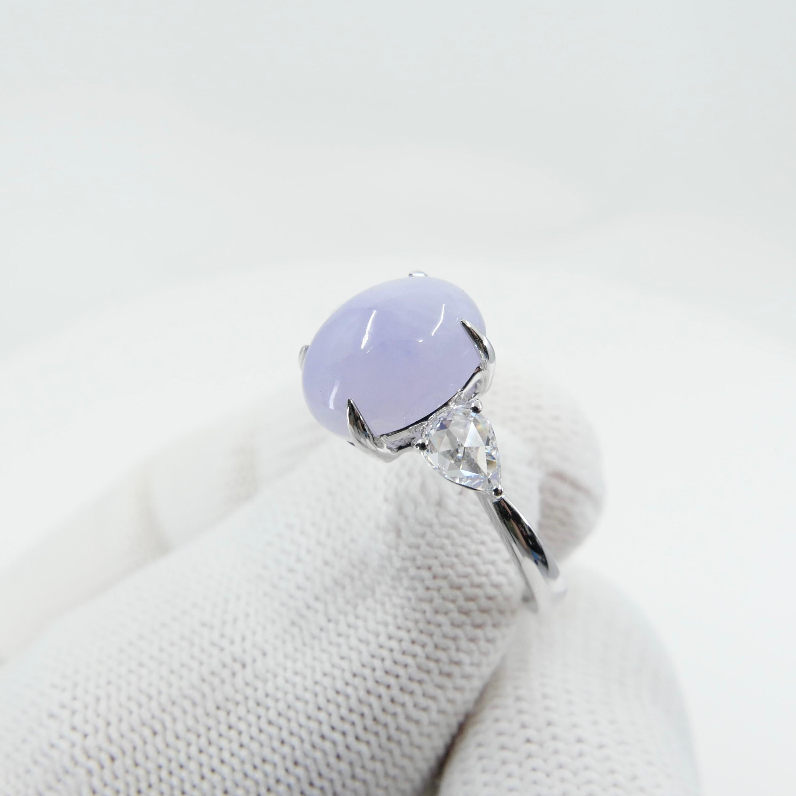 Contemporary Certified 4.01Cts Lavender Jade & Rose Cut Pear Shaped Diamond 3 Stone Ring For Sale