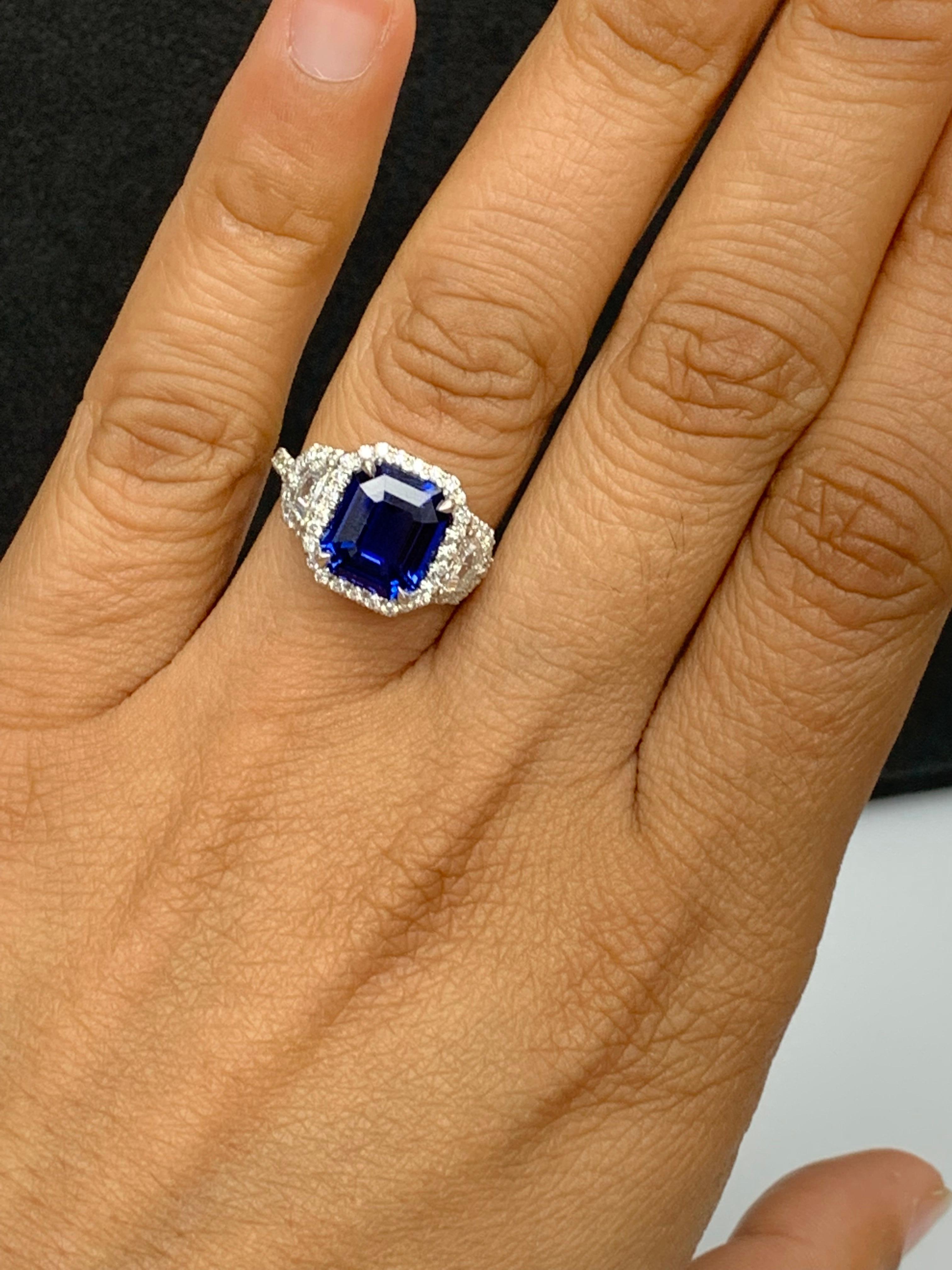 Certified 4.07 Carat Emerald Cut Sapphire Diamond 3 Stone Halo Ring in Platinum For Sale 5
