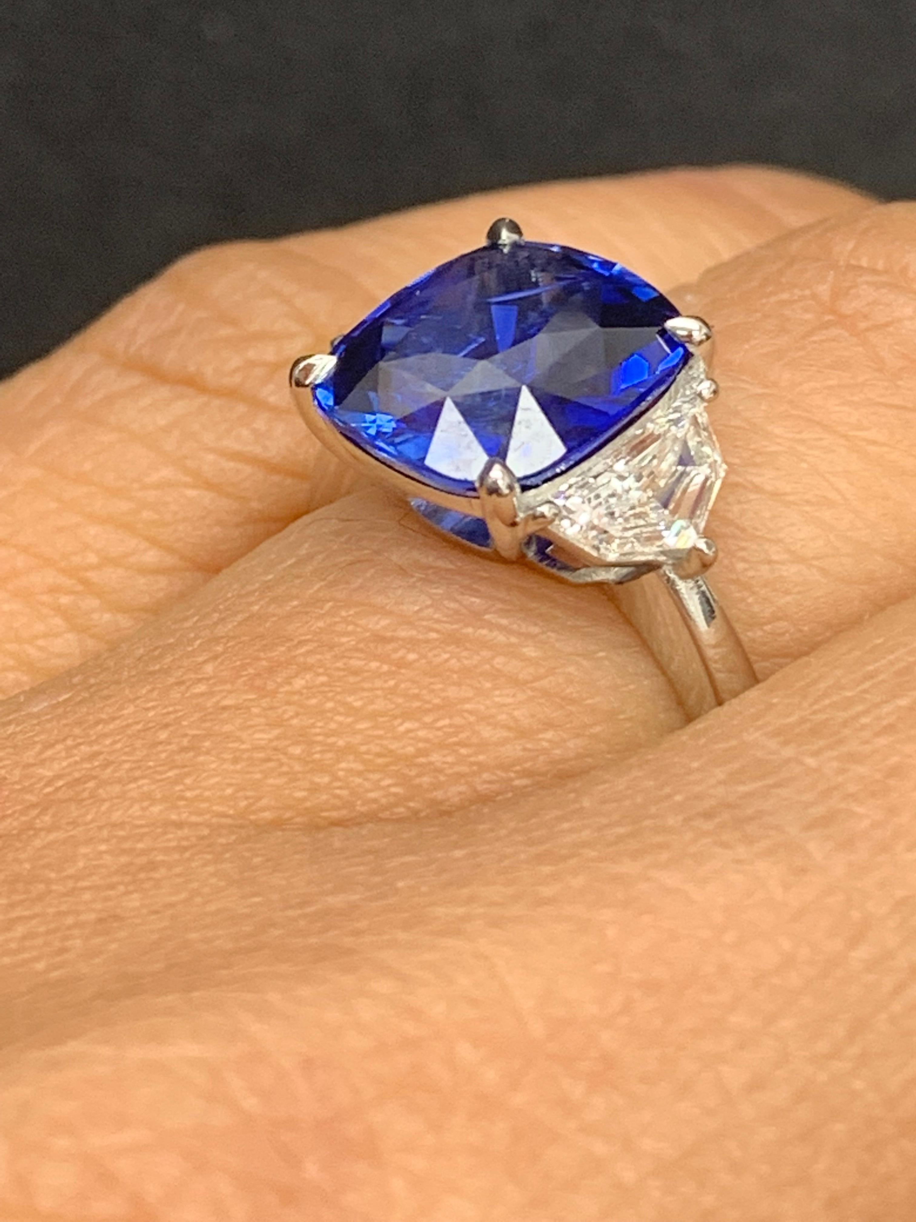Women's Certified 4.15 Carat Cushion Cut Sapphire Diamond Three-Stone Engagement Ring For Sale