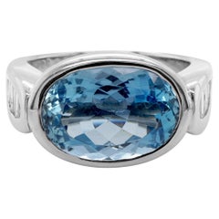 Certified 4.22 Carat Santa Maria Aquamarine and Diamond PT 900 Designer Ring