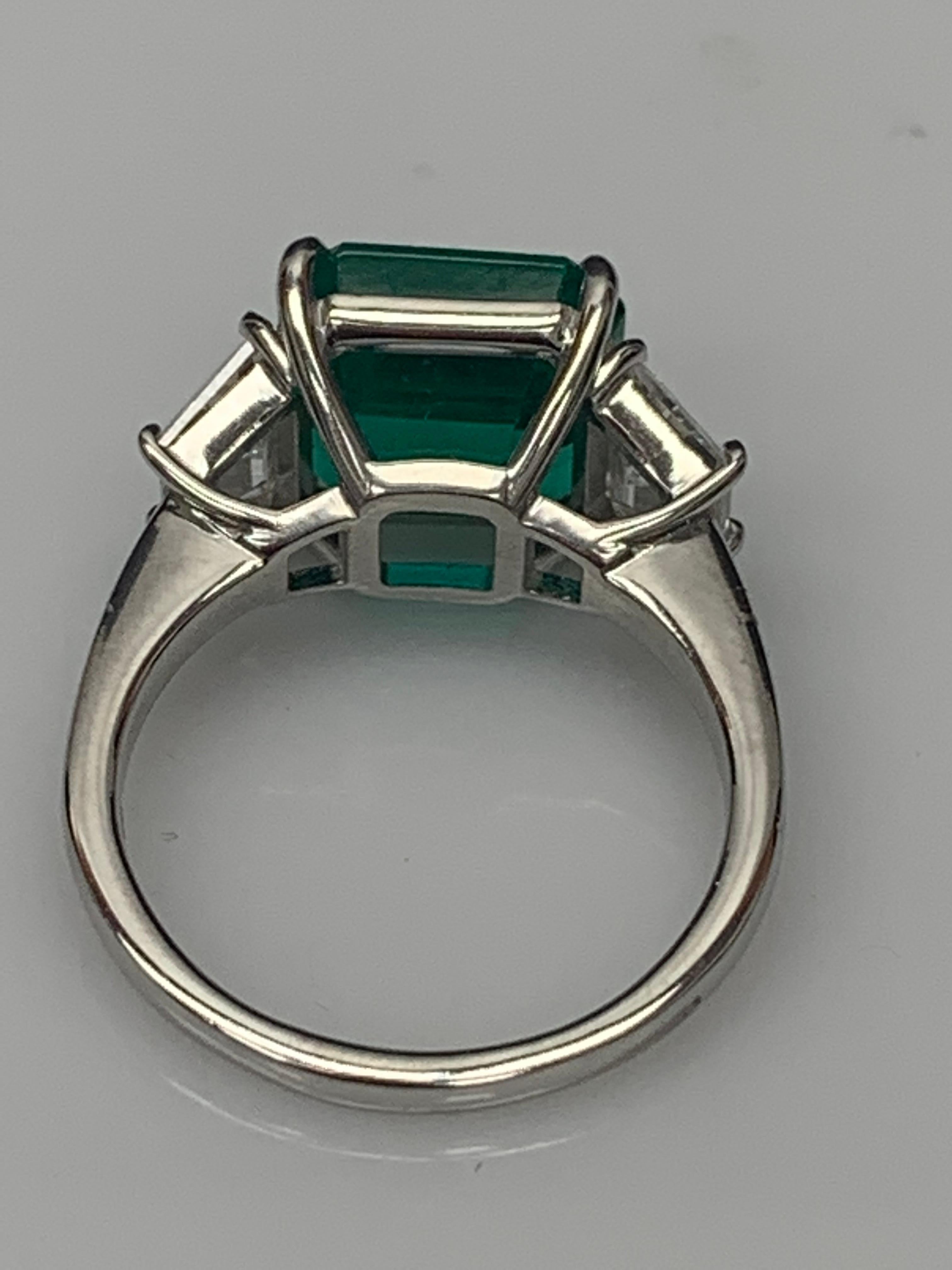 Certified 4.26 Carat Emerald Cut Emerald and Diamond 3 Stone Engagement Ring For Sale 5
