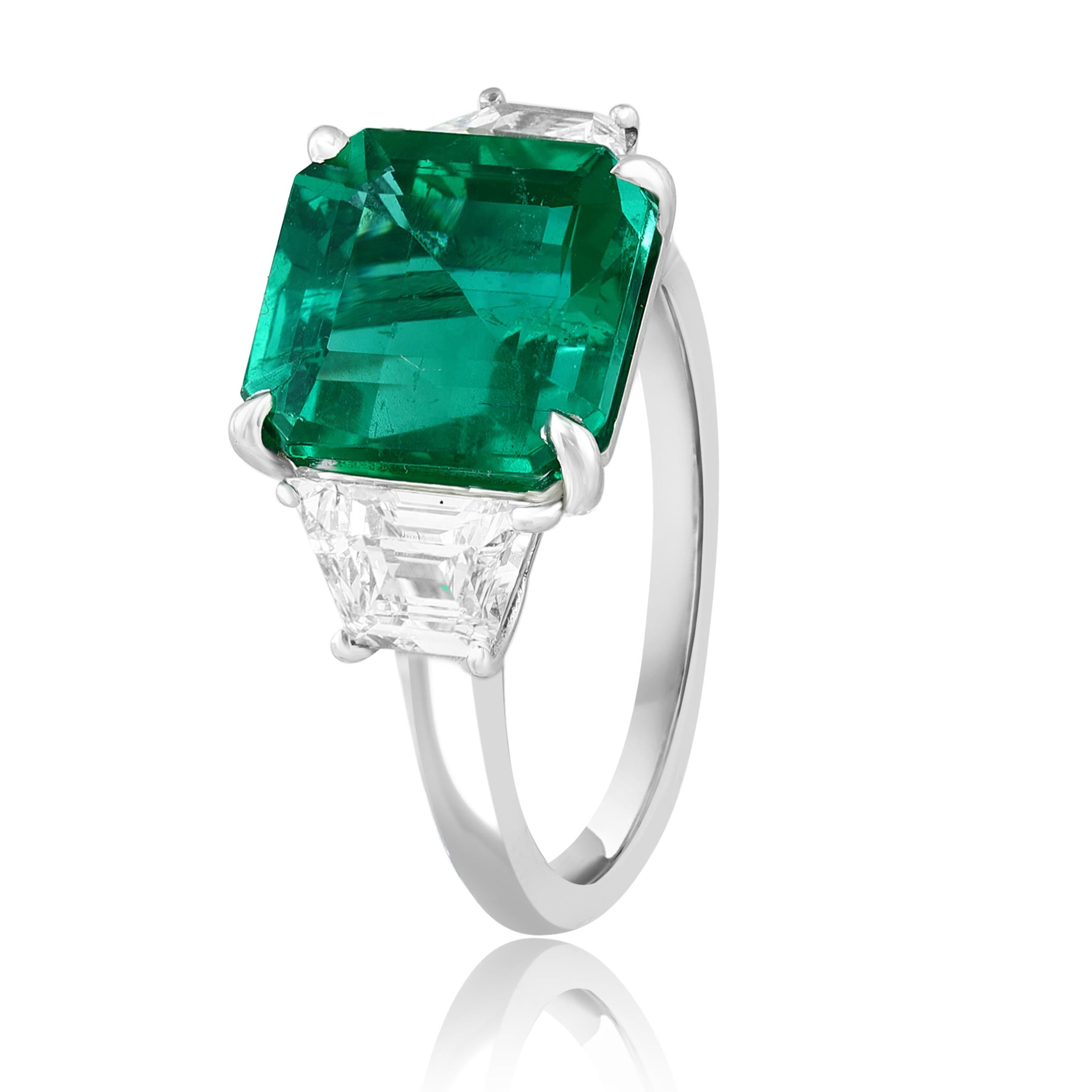 Modern Certified 4.26 Carat Emerald Cut Emerald and Diamond 3 Stone Engagement Ring For Sale