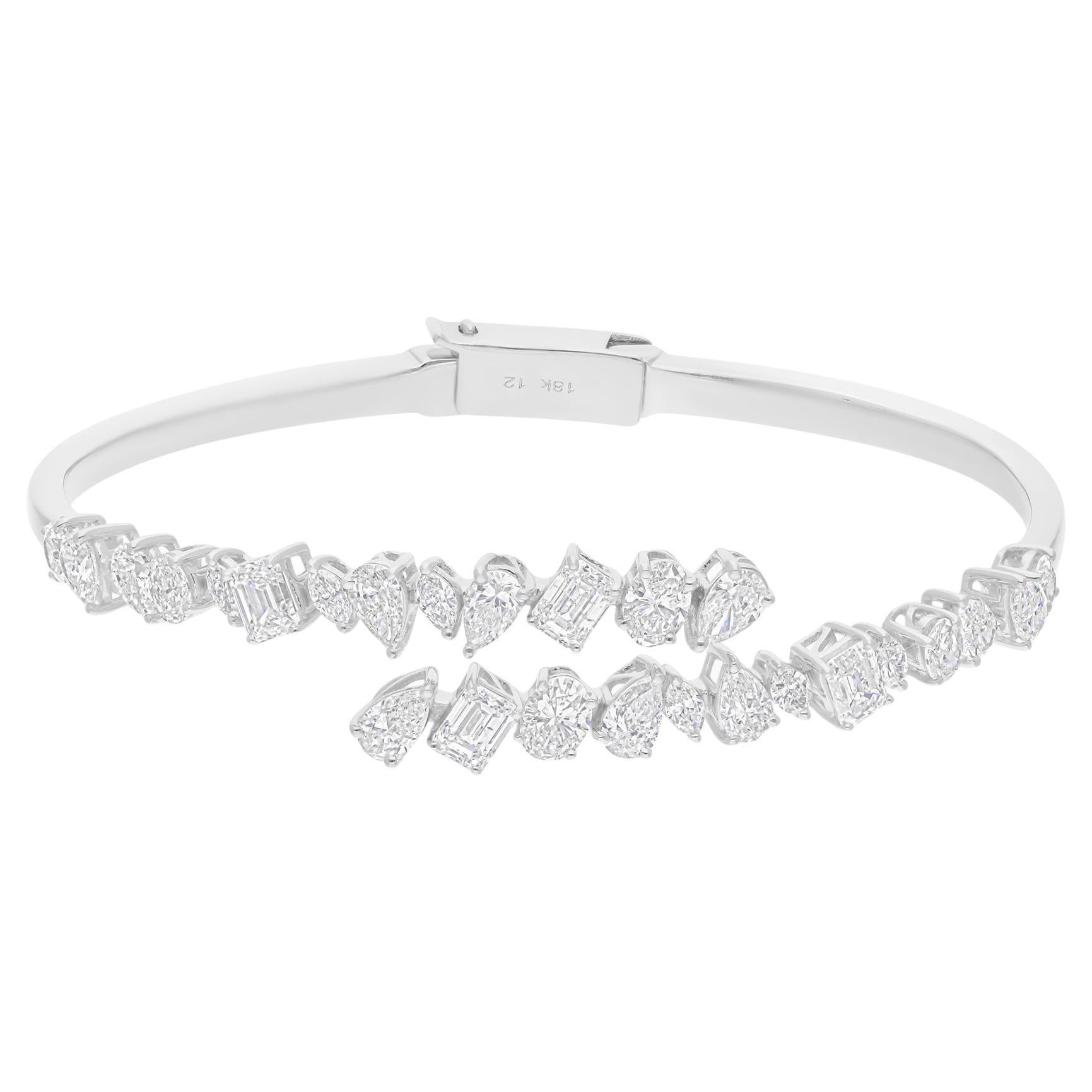 Certificado 4.28Ct Multi Shape Diamond Bypass Pulsera Puño Joyería de Oro Blanco de 18k Moderno en venta