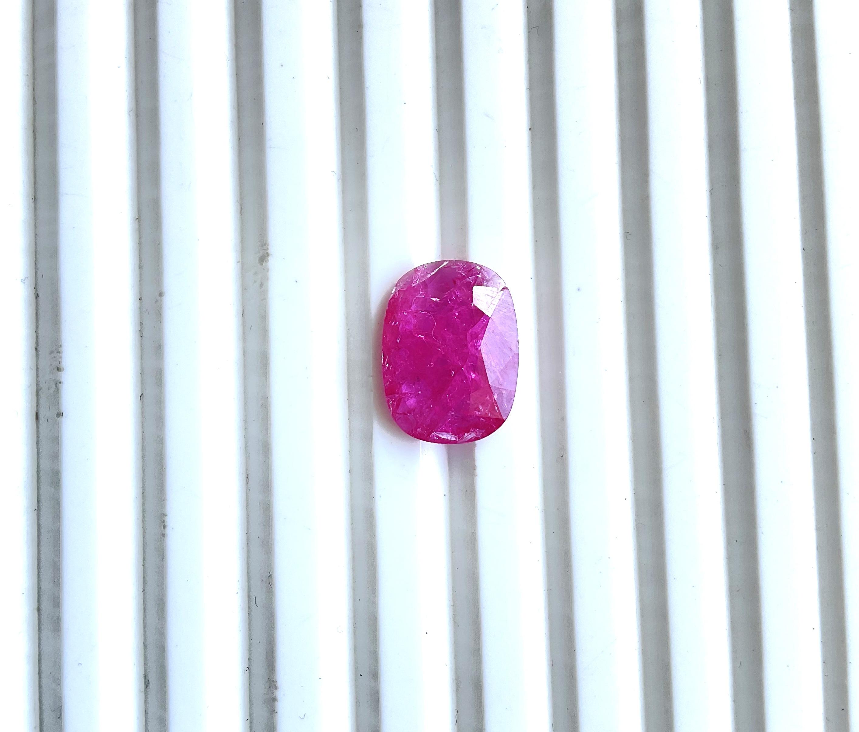 Certified 4.43 Carats Mozambique Ruby Cushion Faceted Cut stone No Heat Natural

Weight: 4.43 Carats
Size: 14X10X12.5 MM
Pieces: 1
Shape: Faceted Cushion cut stone