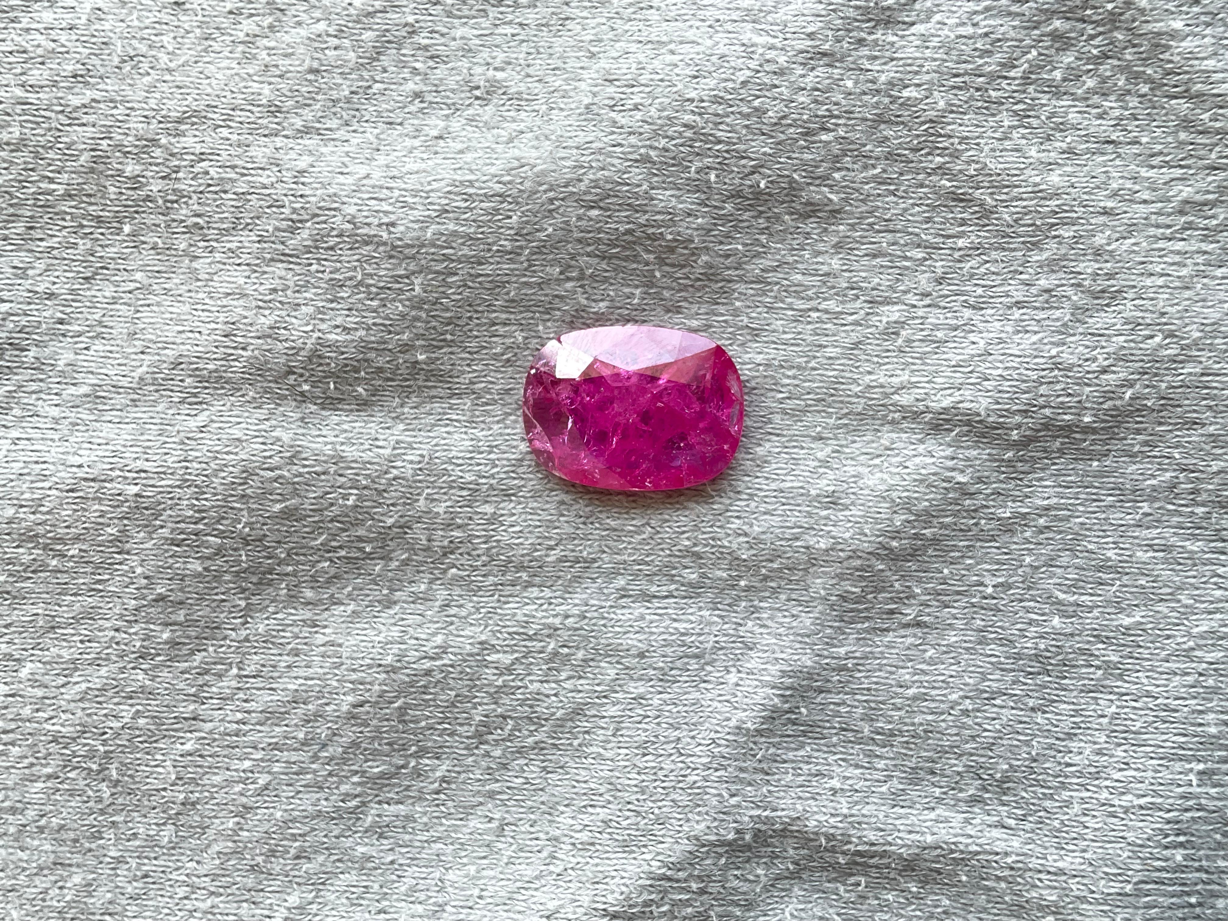 Certified 4.43 Carats Mozambique Ruby Cushion Faceted Cut stone No Heat Natural For Sale 1