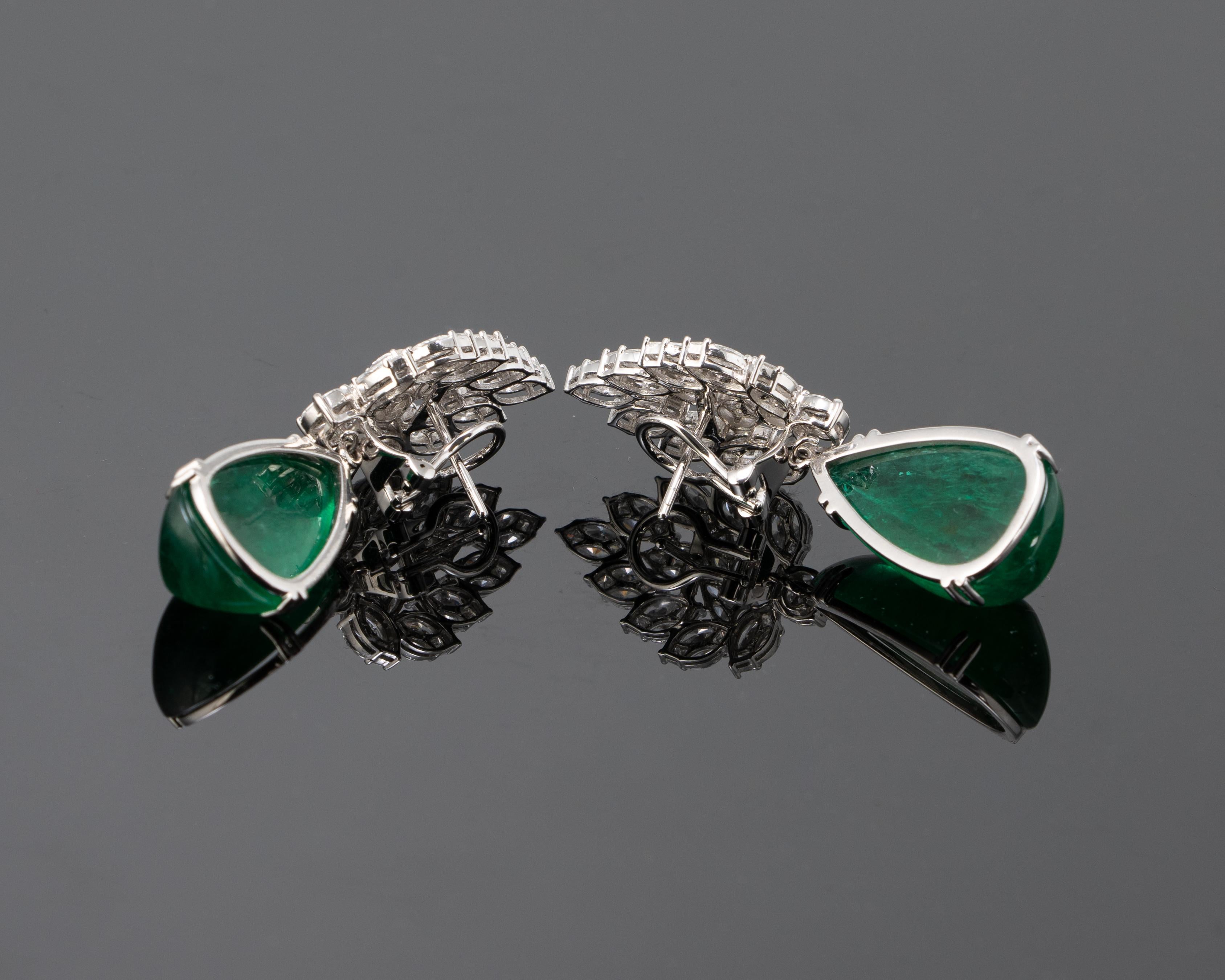 Modern Certified 44.34 Carat Pear Shape Emerald and Diamond 18 Karat Gold Drop Earrings