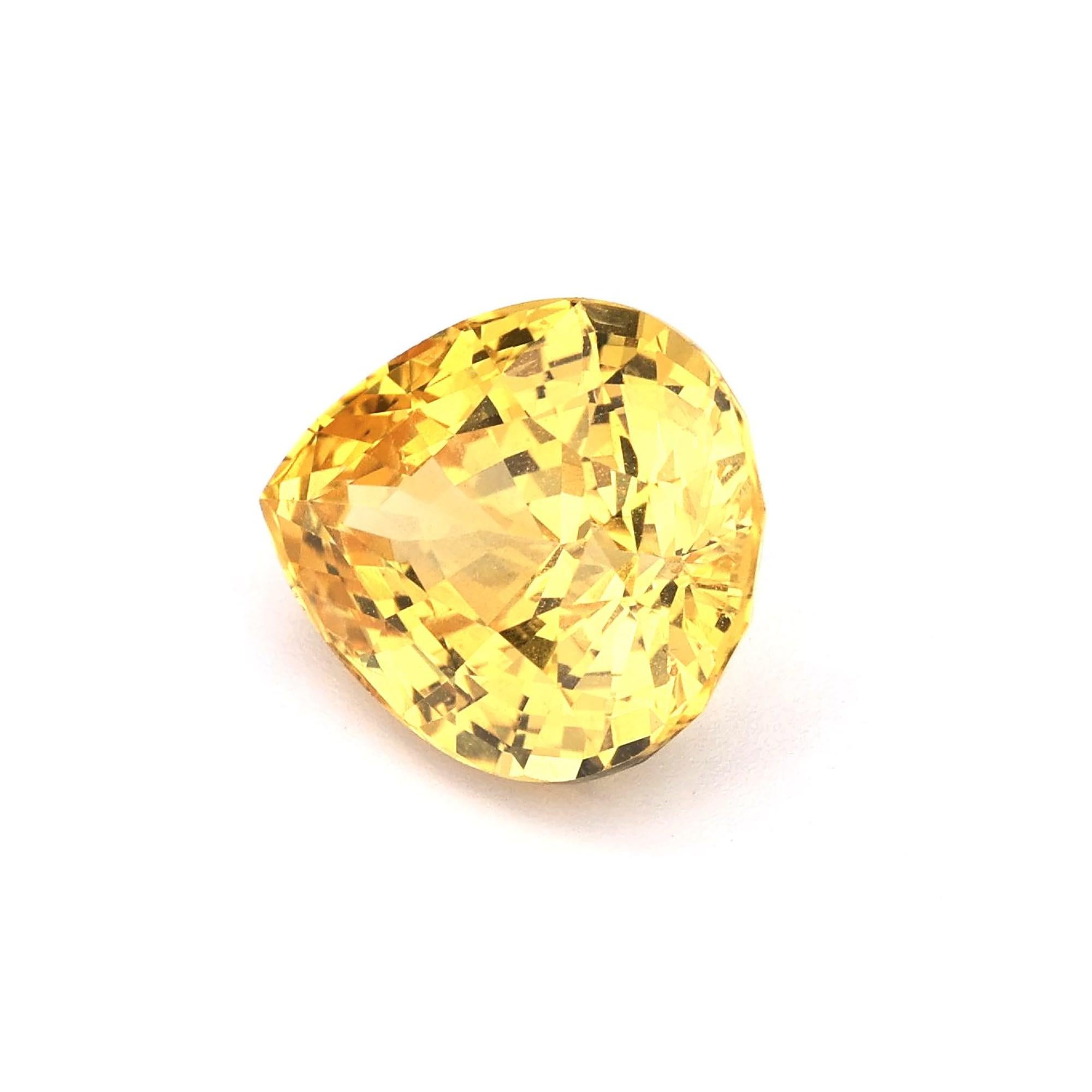 Modern Certified 4.45 ct Natural Yellow Sapphire Pear Shape Ceylon Origin Ring Stone For Sale