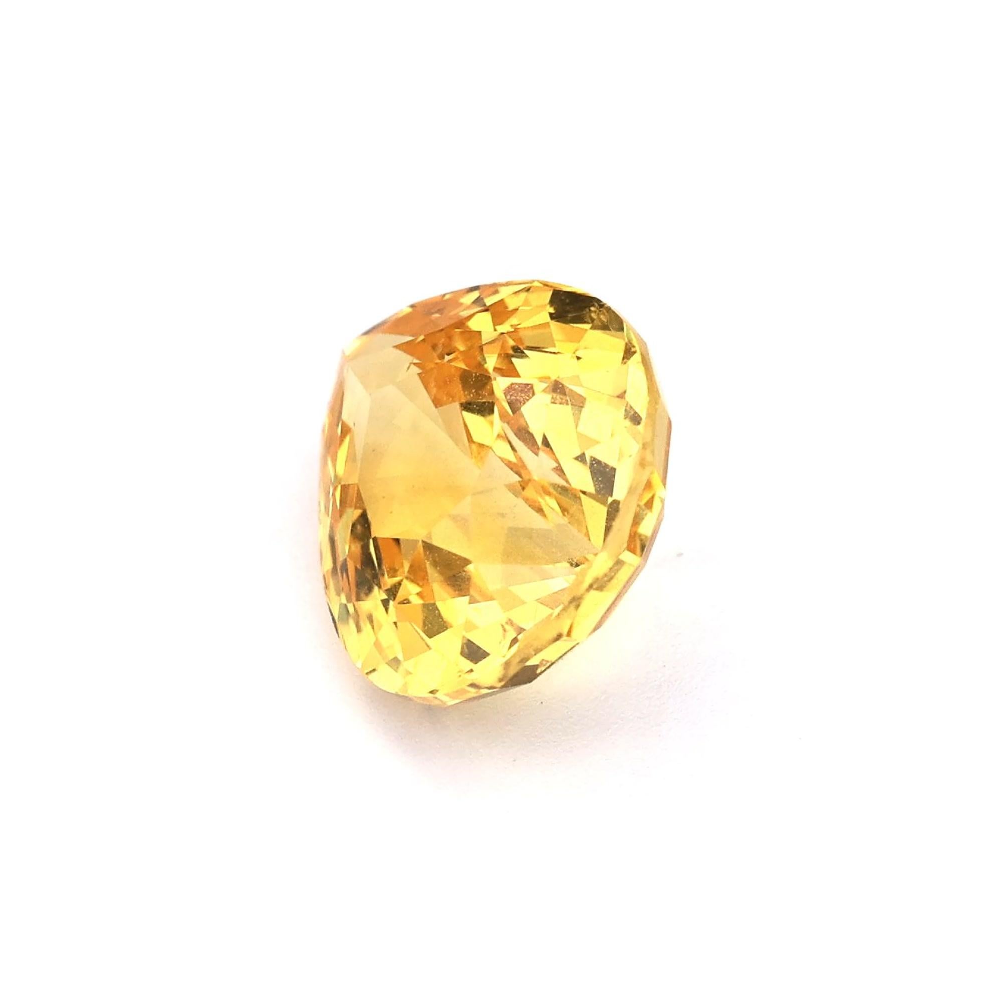 Pear Cut Certified 4.45 ct Natural Yellow Sapphire Pear Shape Ceylon Origin Ring Stone For Sale