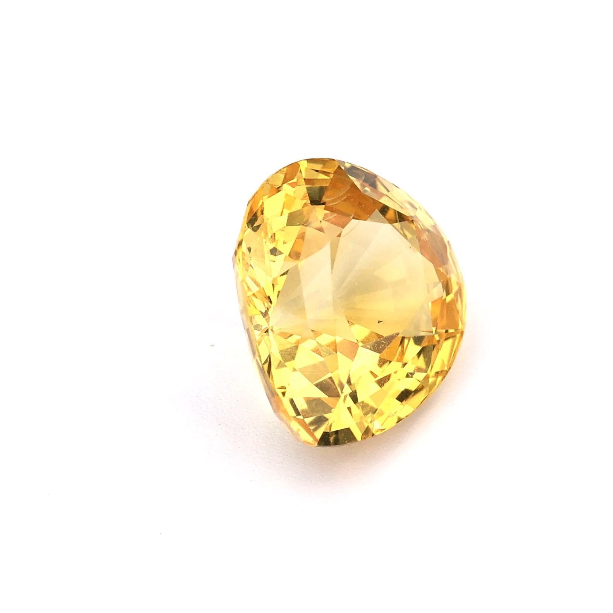 Certified 4.45 ct Natural Yellow Sapphire Pear Shape Ceylon Origin Ring Stone For Sale 3