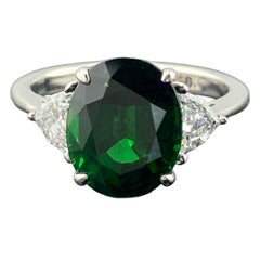 Certified 4.6 Carat Tsavorite And Diamond Ring In 18K White Gold
