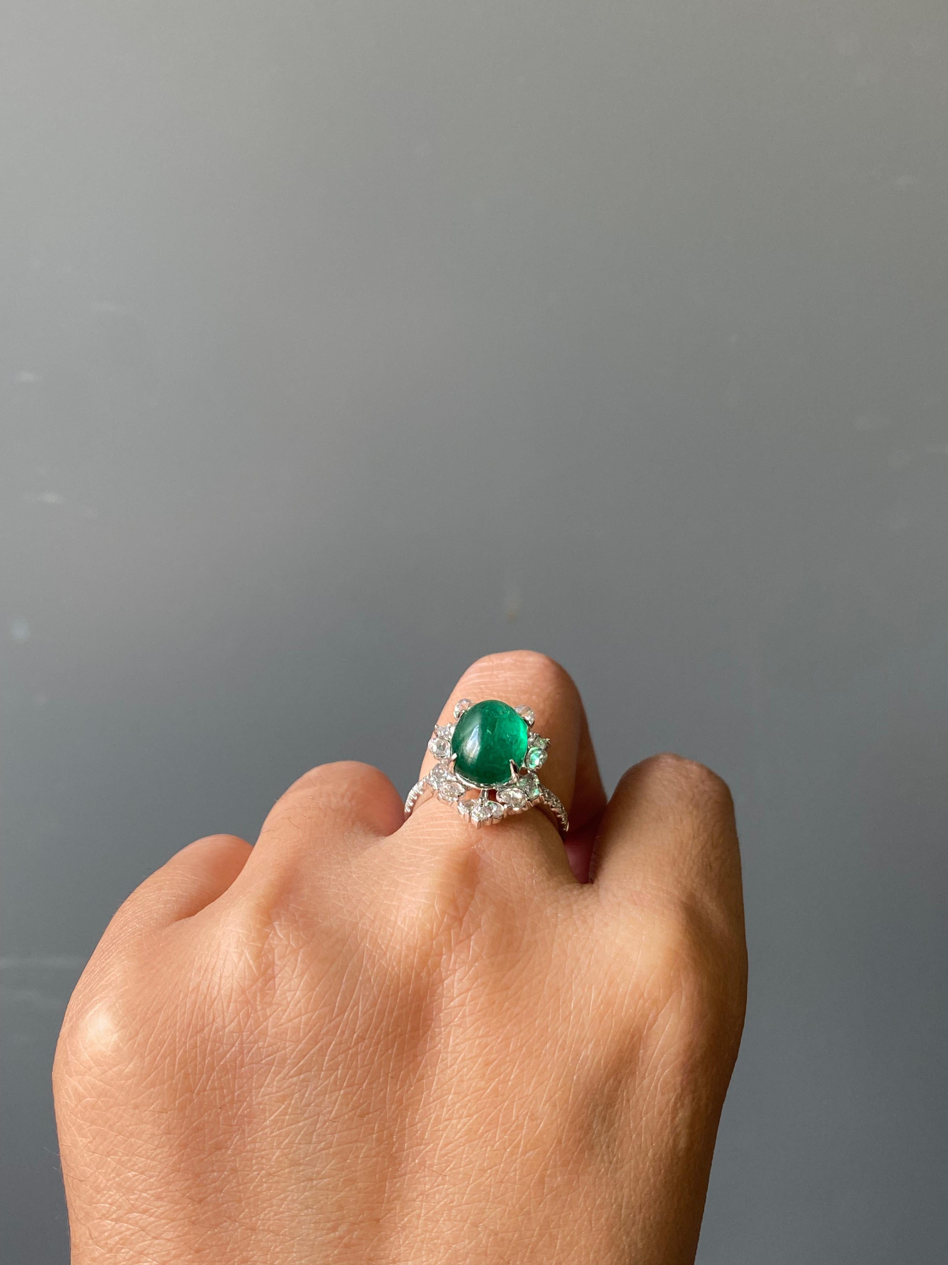 Certified 4.76 Carat Emerald Cabochon and Diamond Cocktail Engagement Ring For Sale 2
