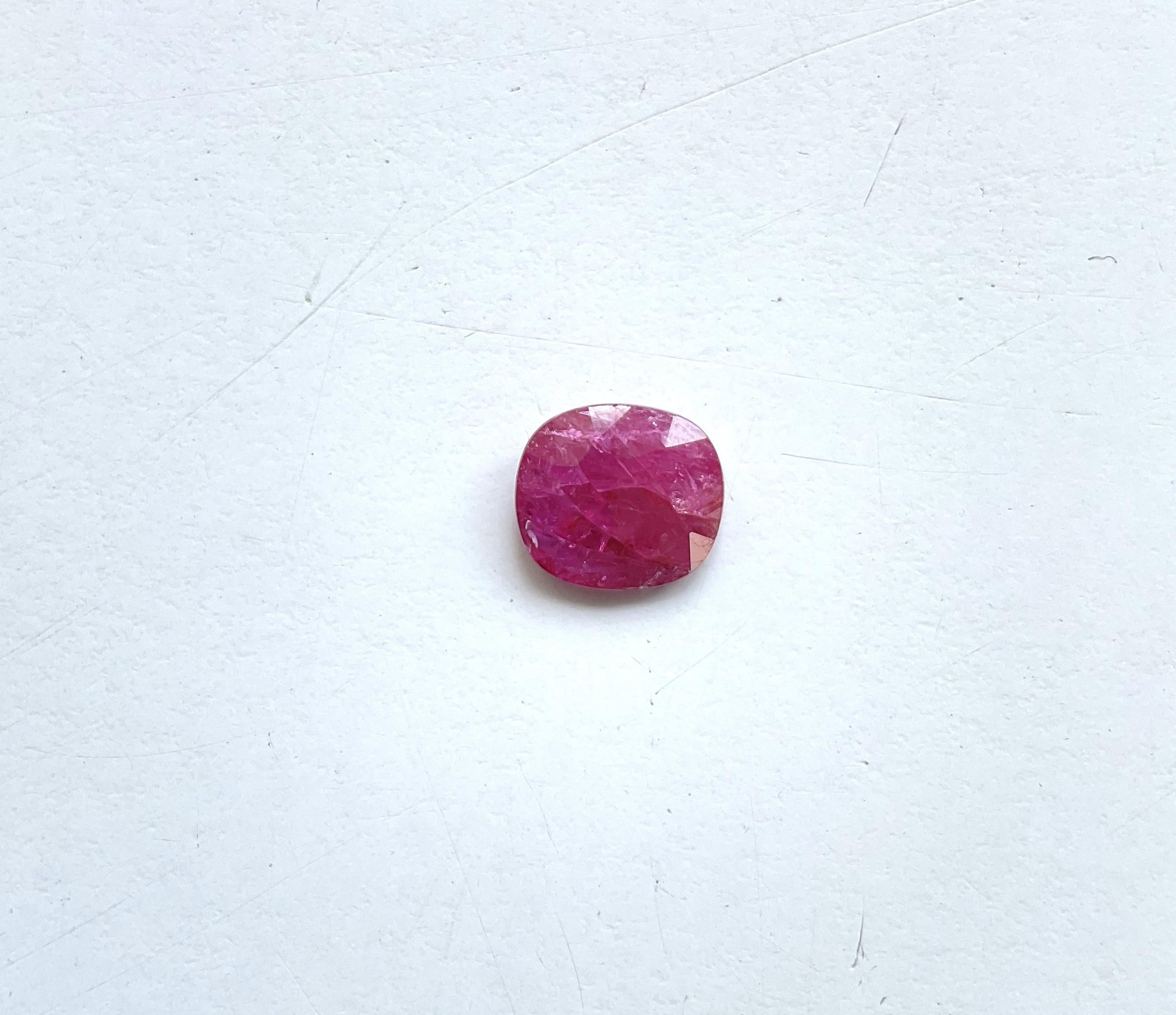 Certified 4.77 Carats Mozambique Ruby Oval Faceted Cut stone No Heat Natural Gem

Weight: 4.77 Carats
Size:  12X10.6X3 MM
Pieces: 1
Shape: Faceted Oval cut stone