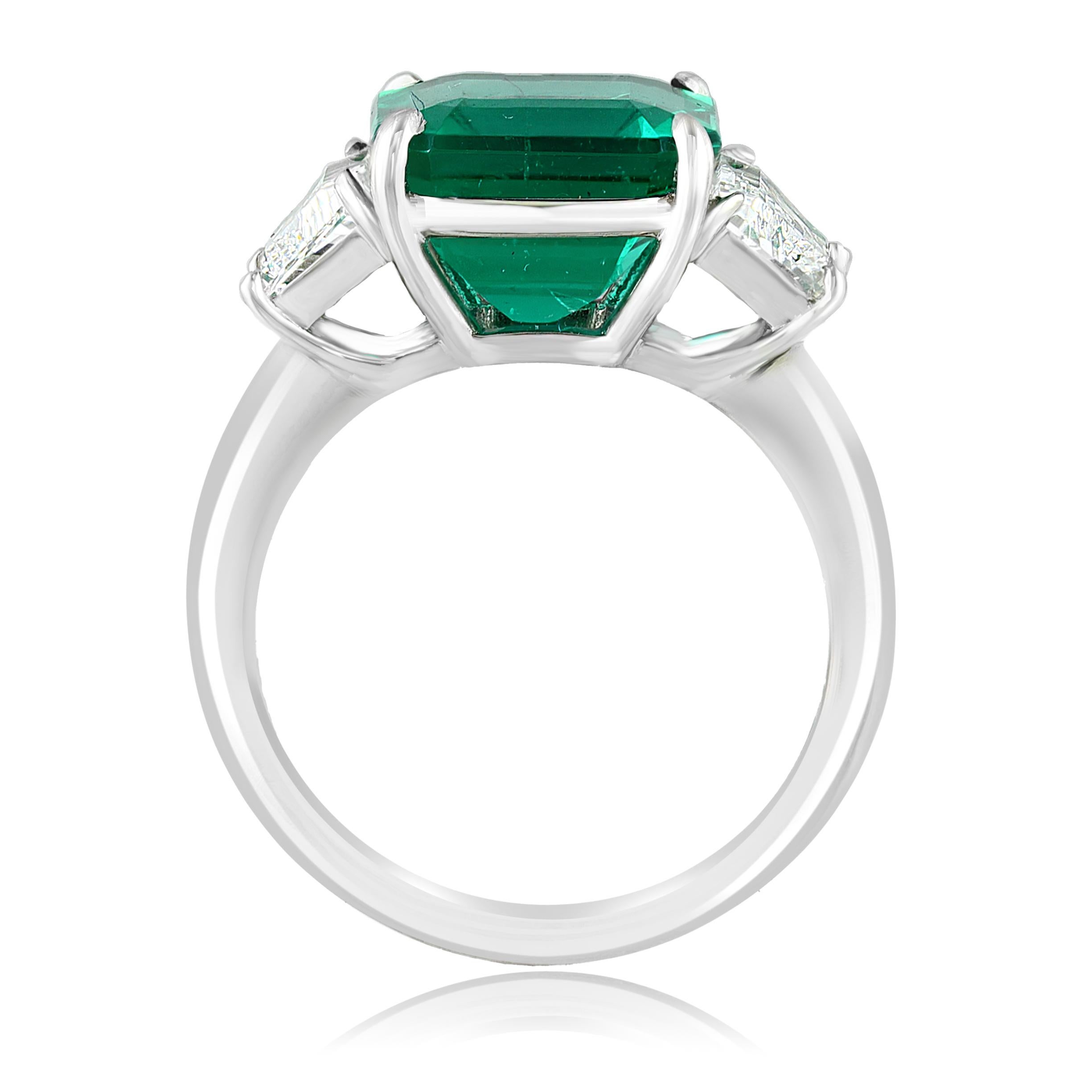 Certified 4.78 Carat Emerald Cut Emerald Diamond Engagement Ring in Platinum In New Condition For Sale In NEW YORK, NY