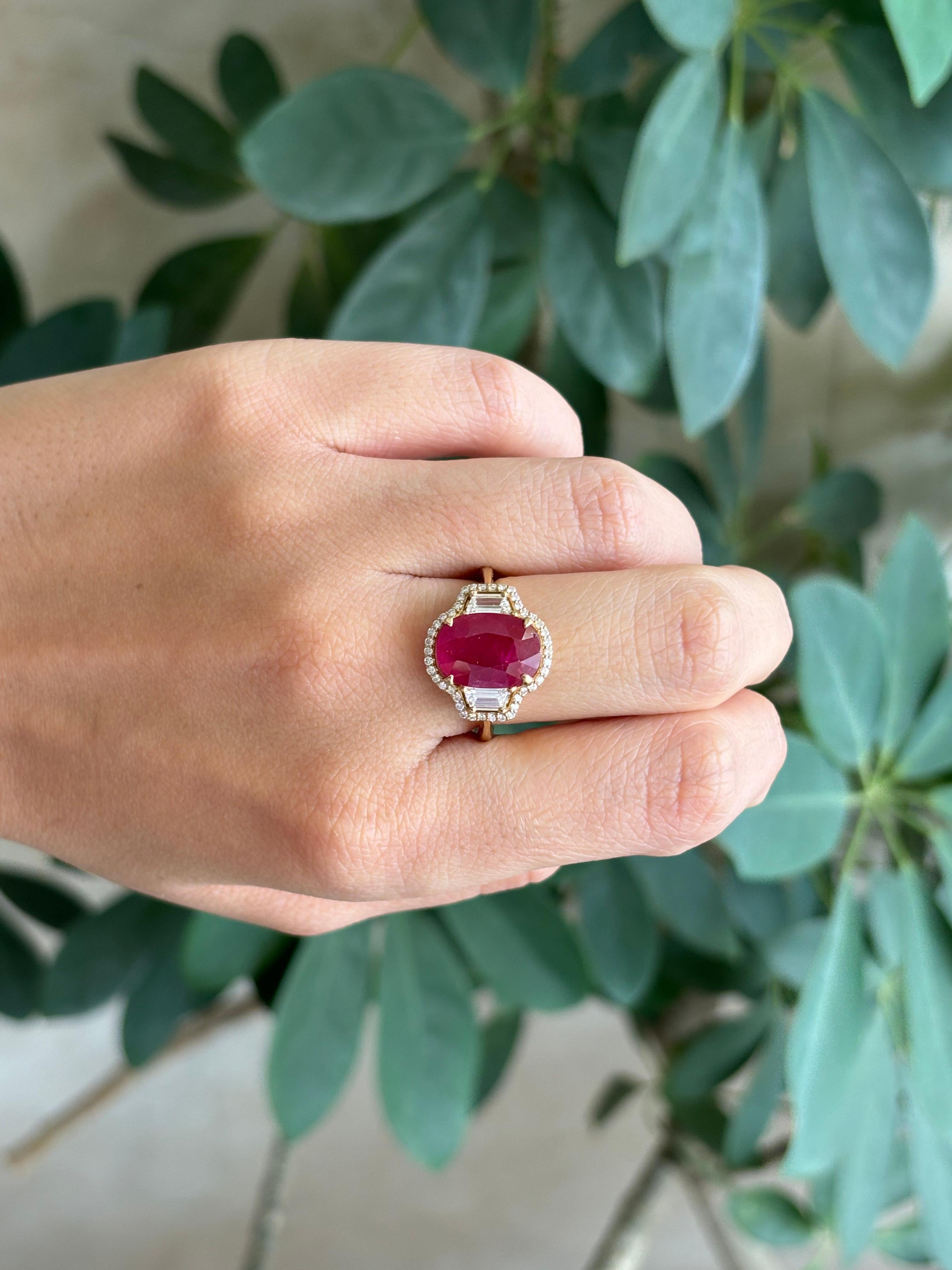 Certified 4.94 carat Ruby And Diamond Three Stone Engagement Ring For Sale 1