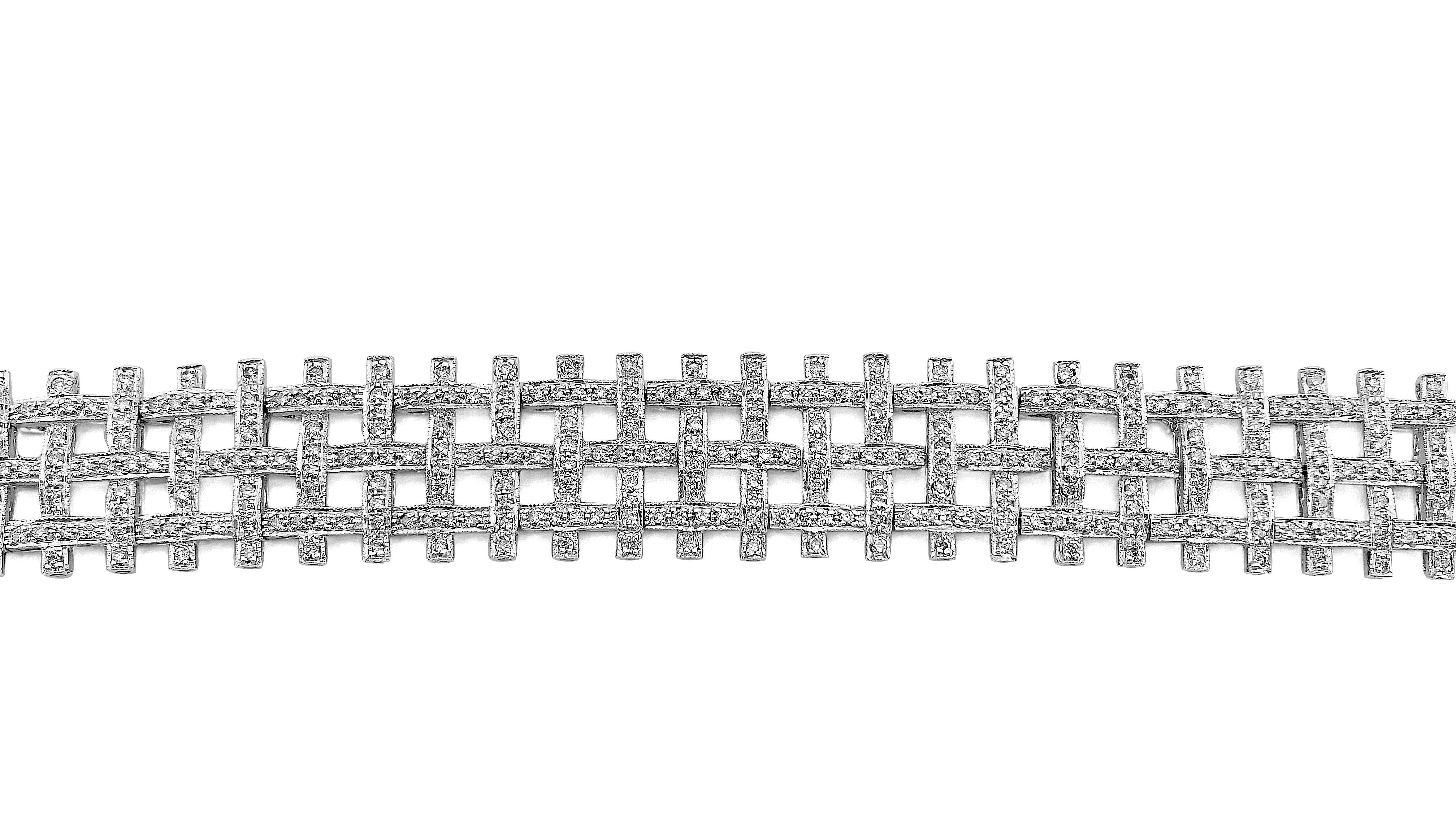 Contemporary Certified 5 Carat Diamond White Gold Bracelet For Sale