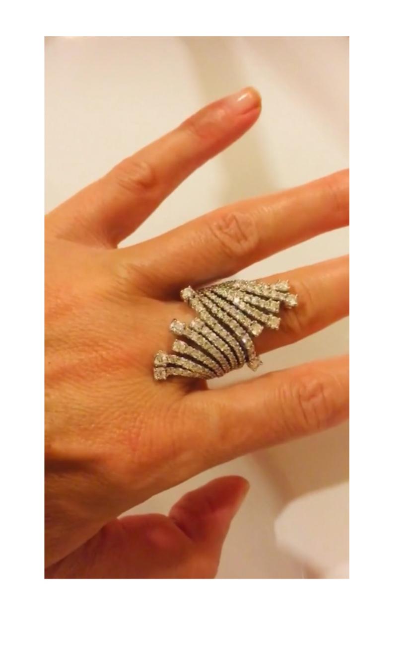 Anillo de oro de 18 quilates con diamantes certificados de 5 quilates en venta 4