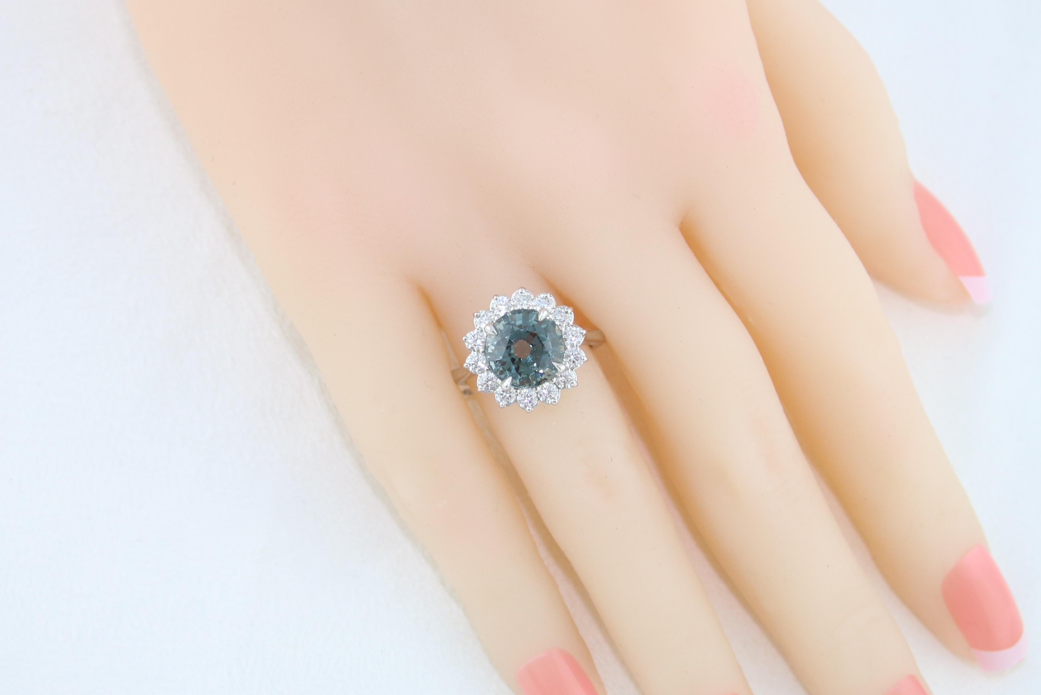 Certified 5.03 Carat No Heat Grayish Blue Sapphire Diamond Gold Ring For Sale 2
