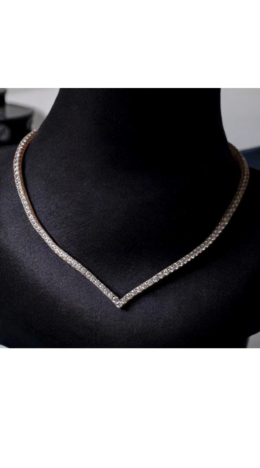 Collana Tennis in oro certificata con diamanti tondi brillanti da 5,10 carati F/VS1 In condizioni Nuovo in vendita a Massafra, IT