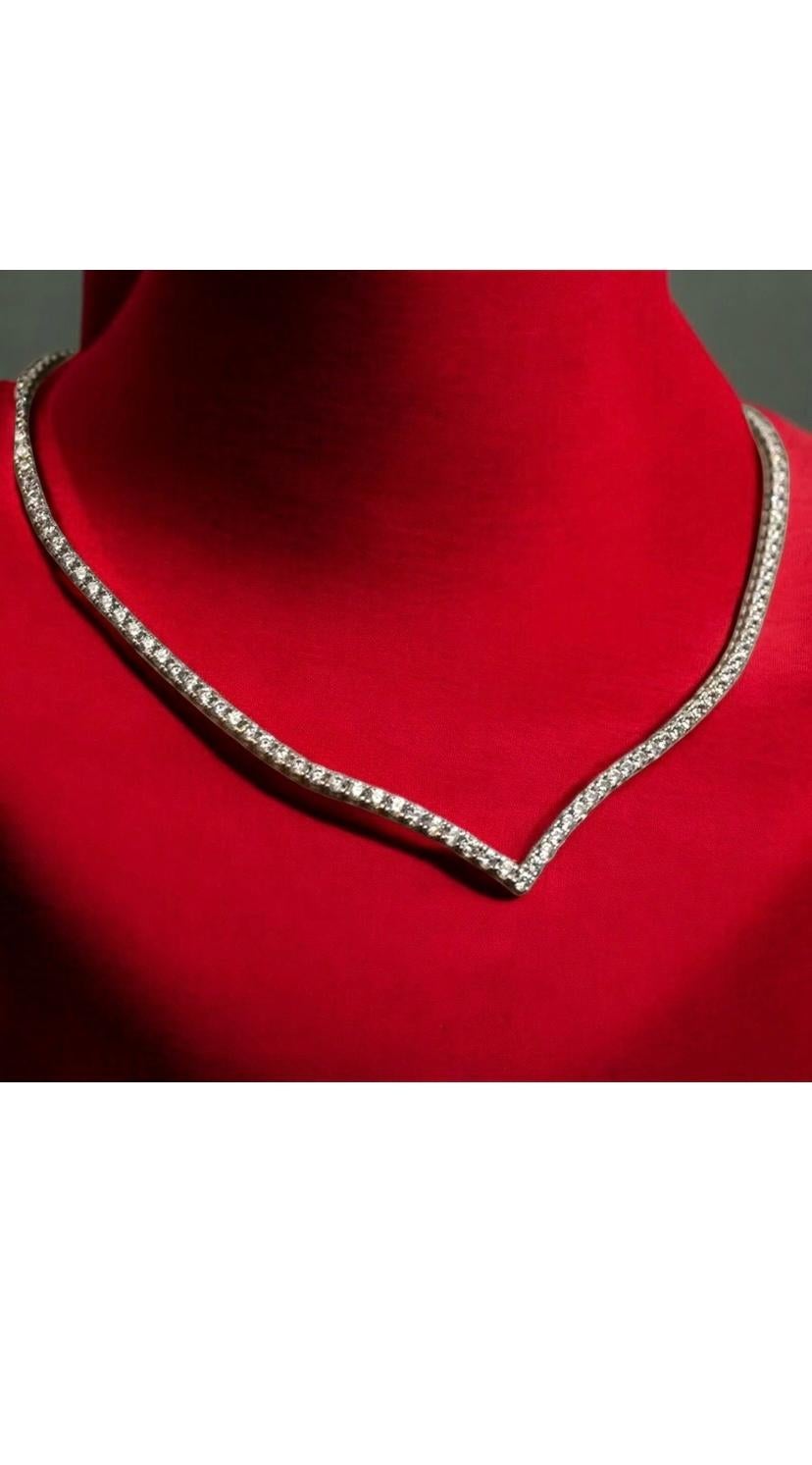 da uomo o donna Collana Tennis in oro certificata con diamanti tondi brillanti da 5,10 carati F/VS1 in vendita