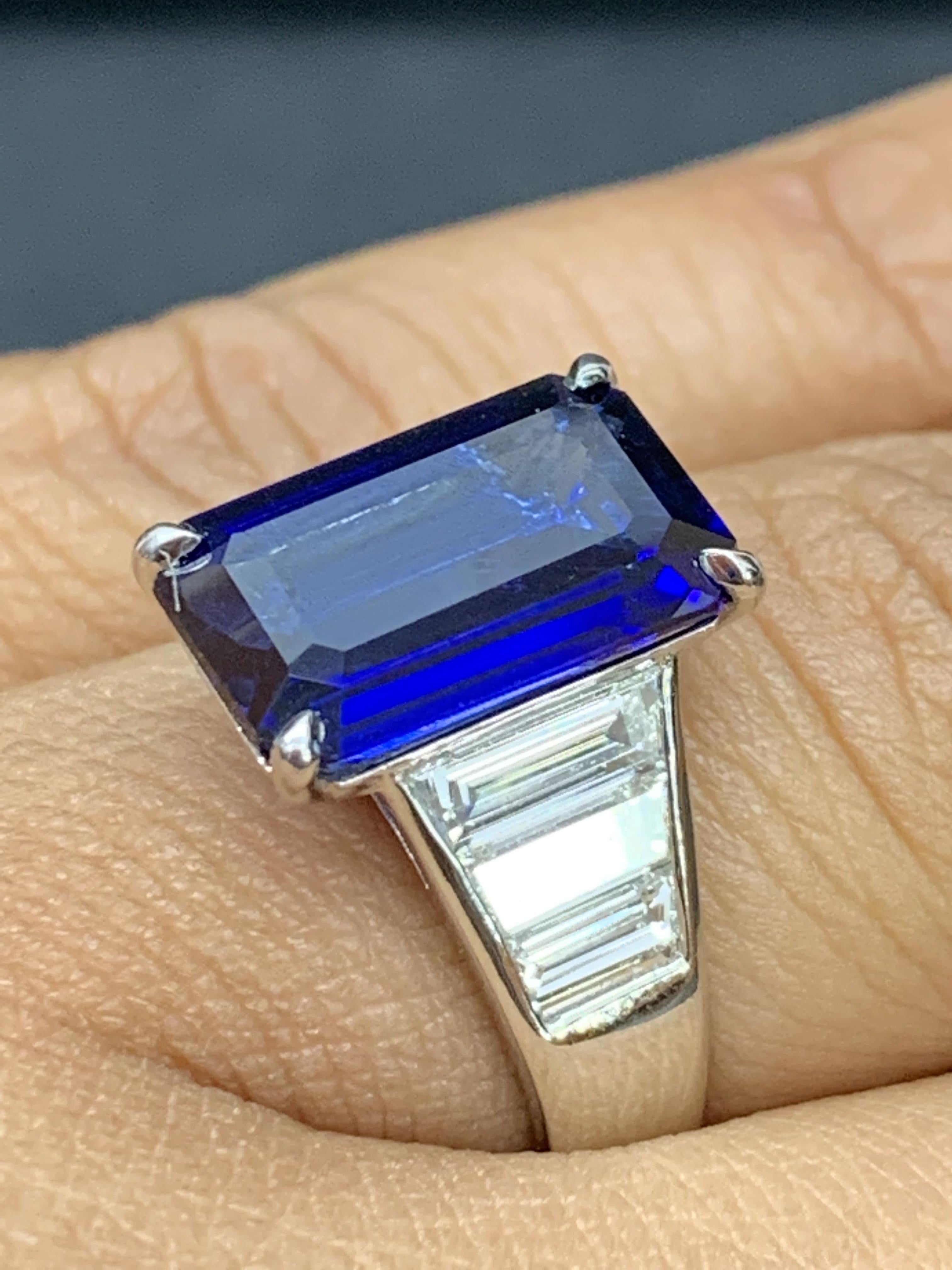 Certified 5.13 Carat Emerald Cut Sapphire Diamond Engagement Ring in Platinum For Sale 3
