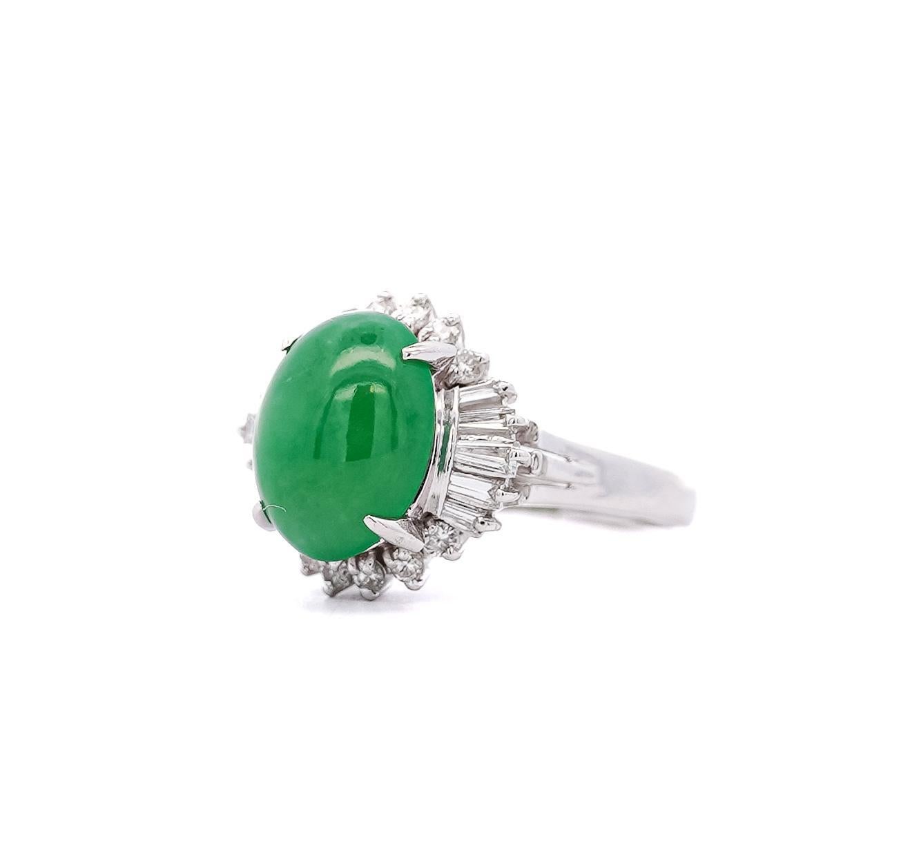 Cabochon Certified 5.16 Carat Fei Cui Type A Jadeite Jade and Diamond Cocktail Ring For Sale